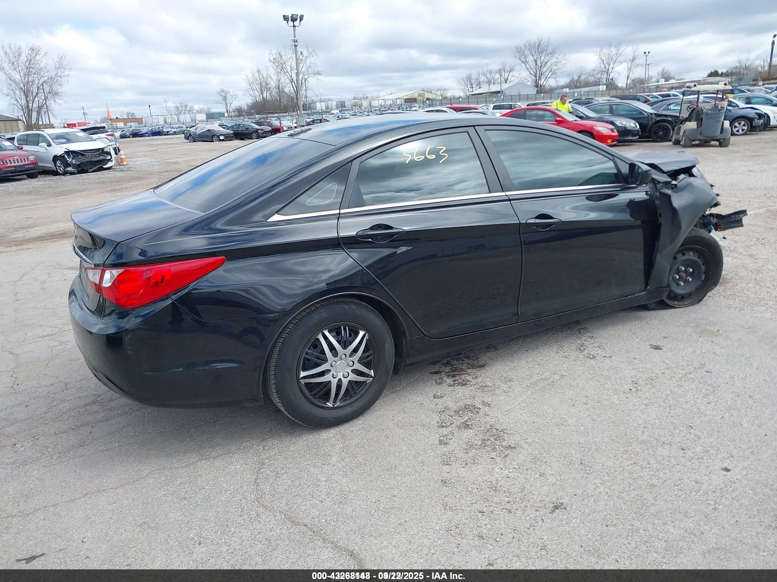 HYUNDAI SONATA image 4
