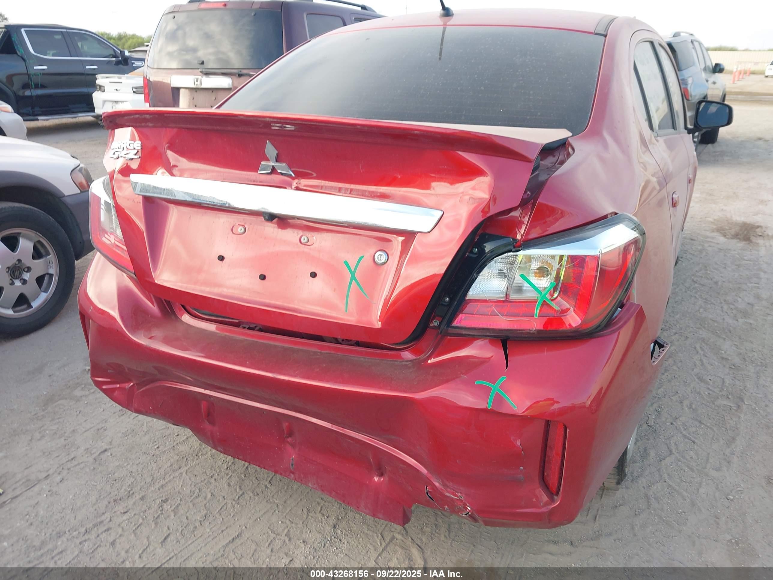 MITSUBISHI MIRAGE image 6