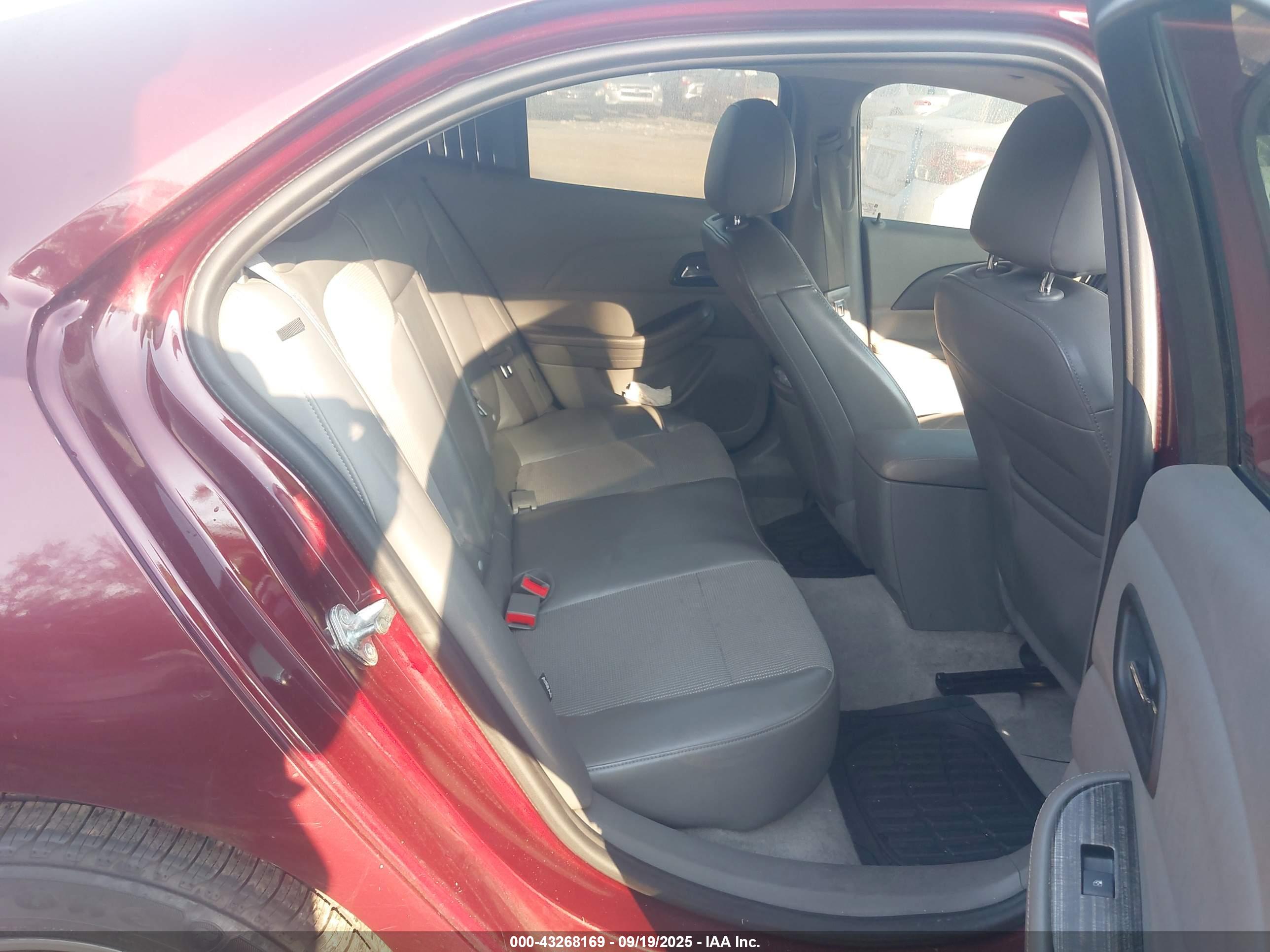 CHEVROLET MALIBU image 8