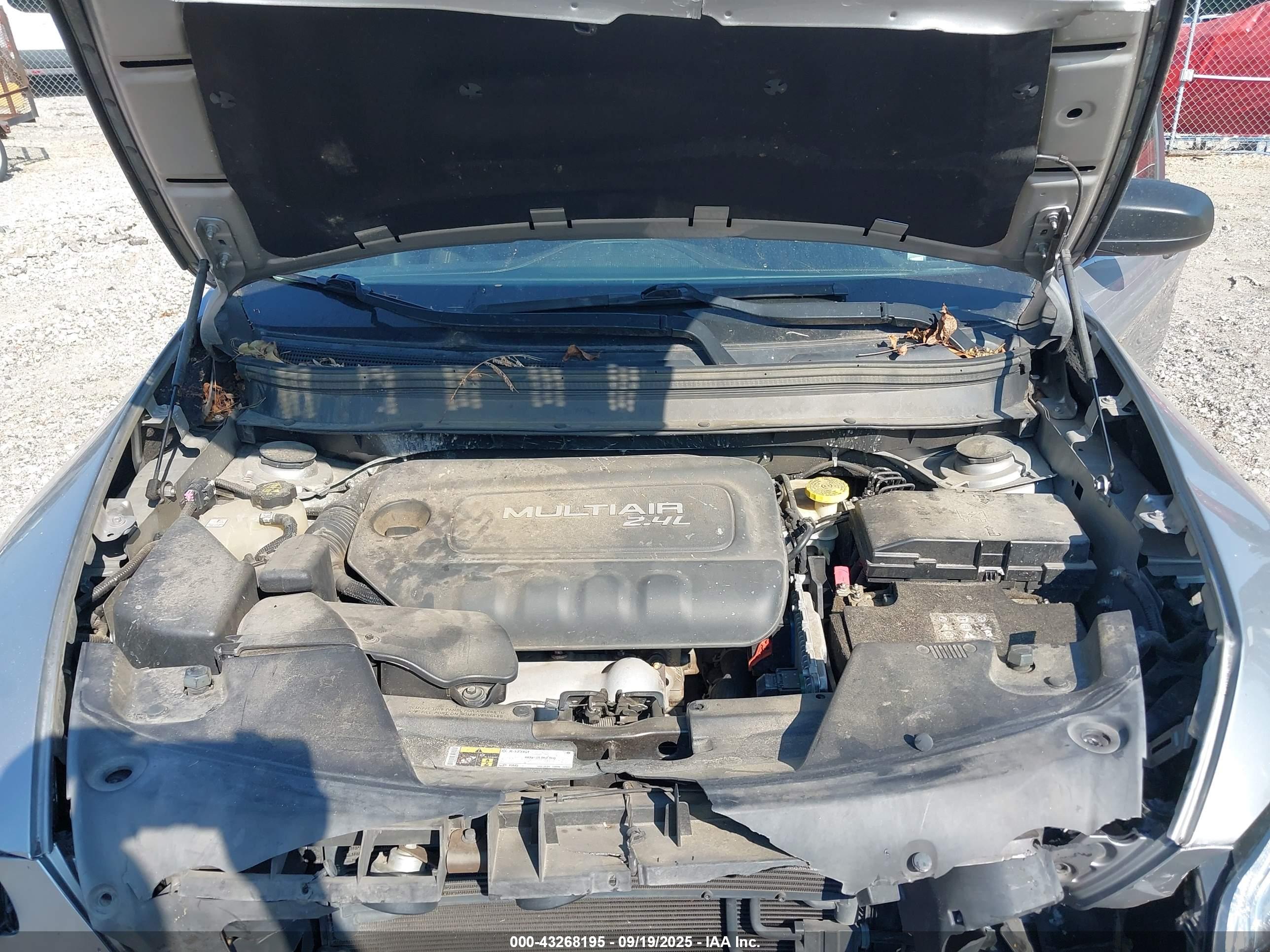 JEEP CHEROKEE image 10