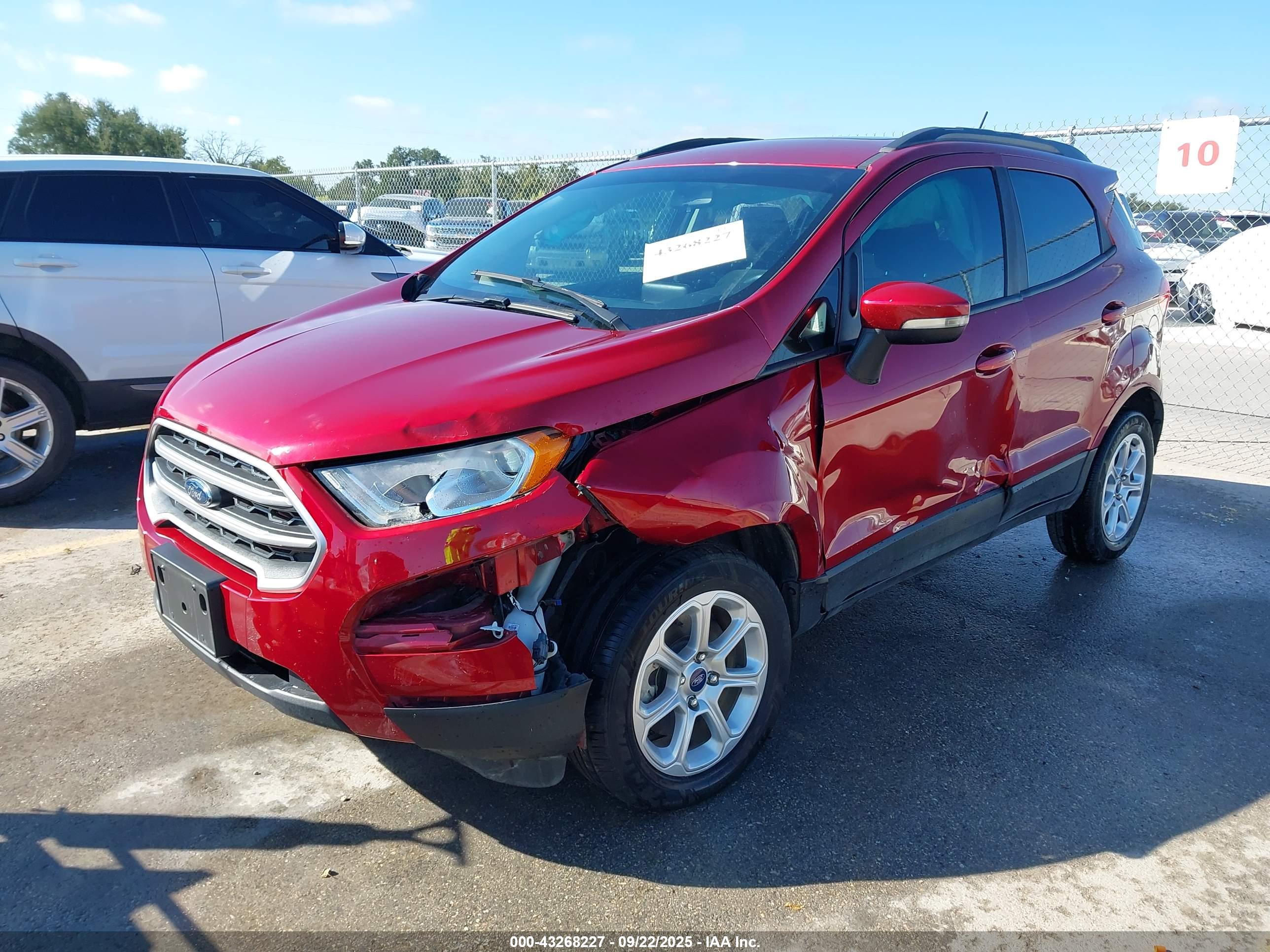 FORD ECOSPORT image 2