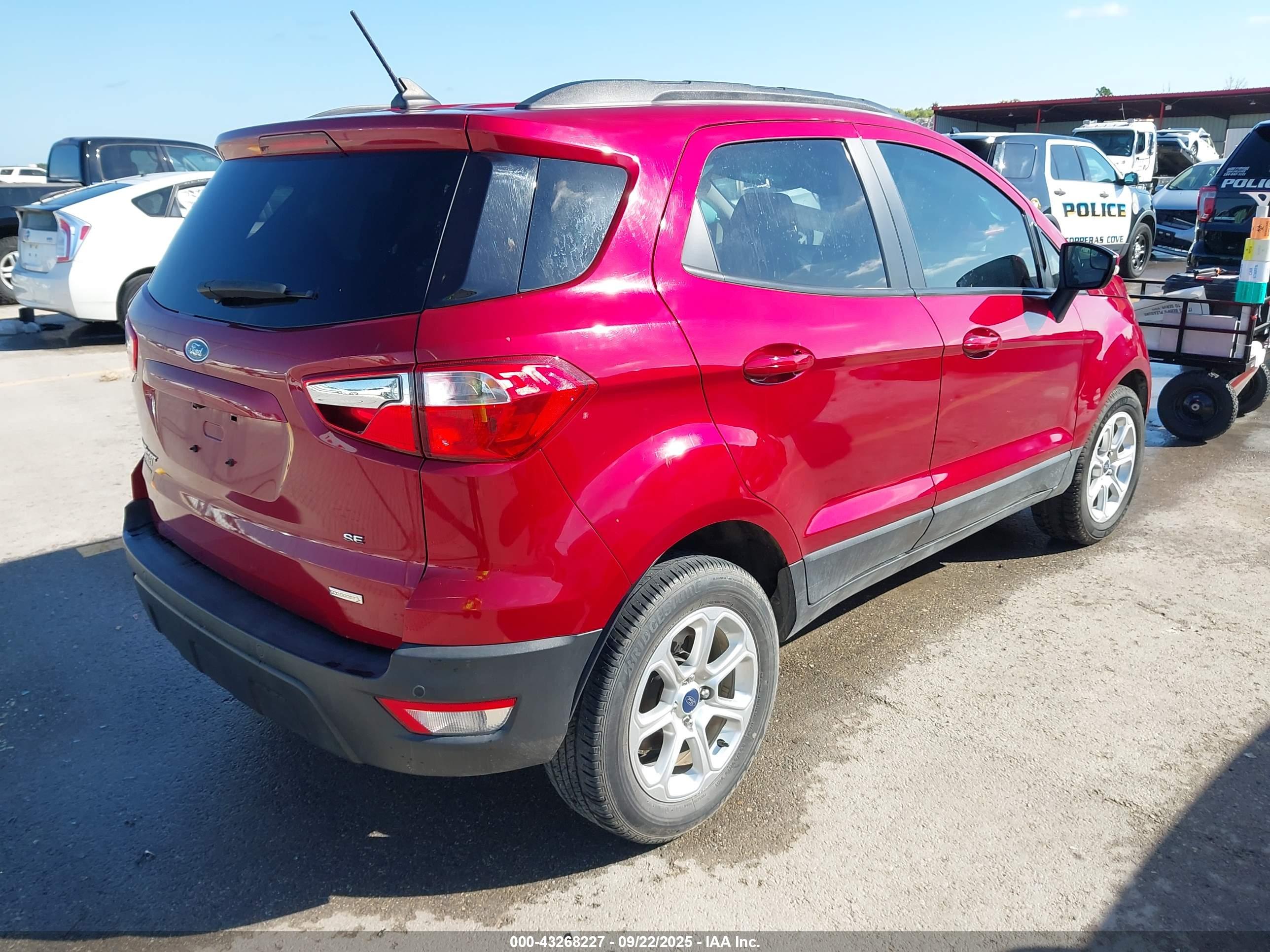 FORD ECOSPORT image 4