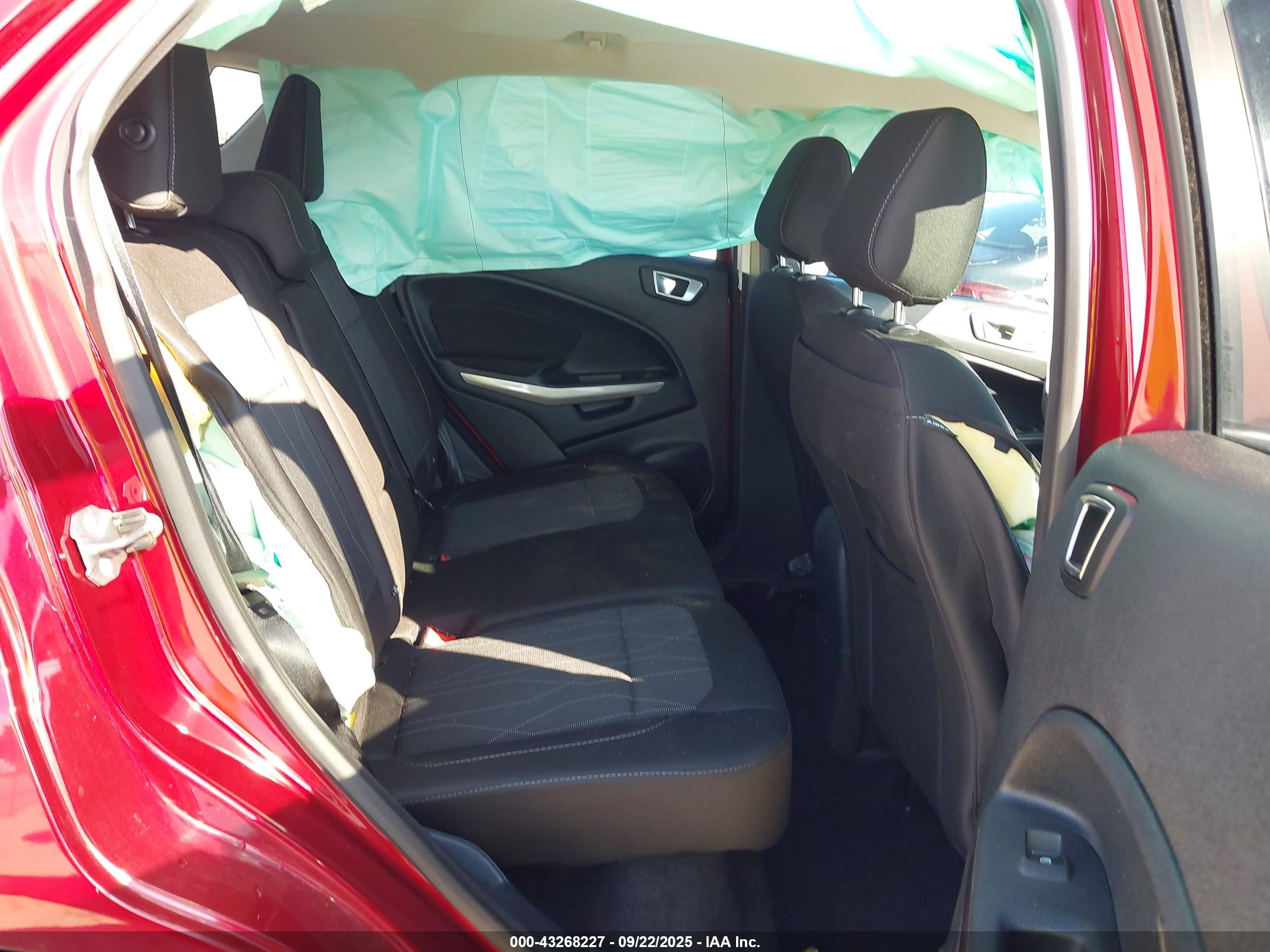 FORD ECOSPORT image 8