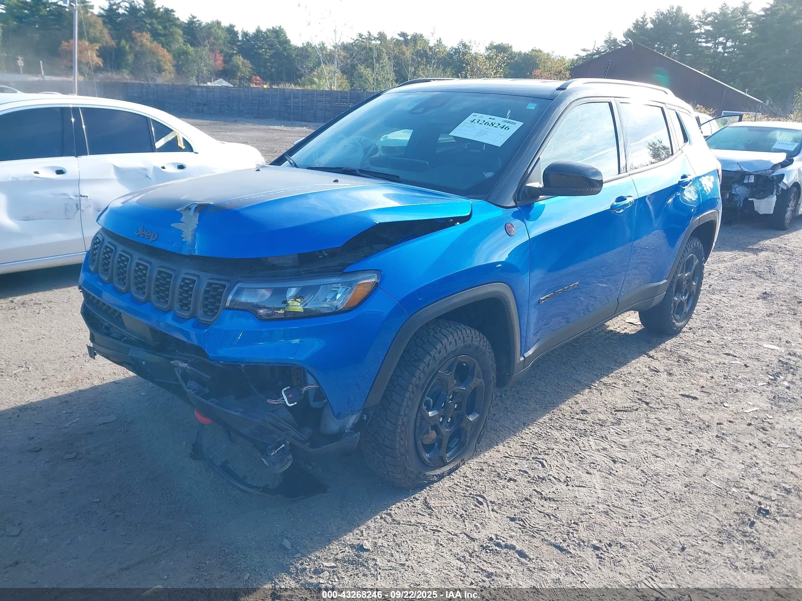 JEEP COMPASS image 2