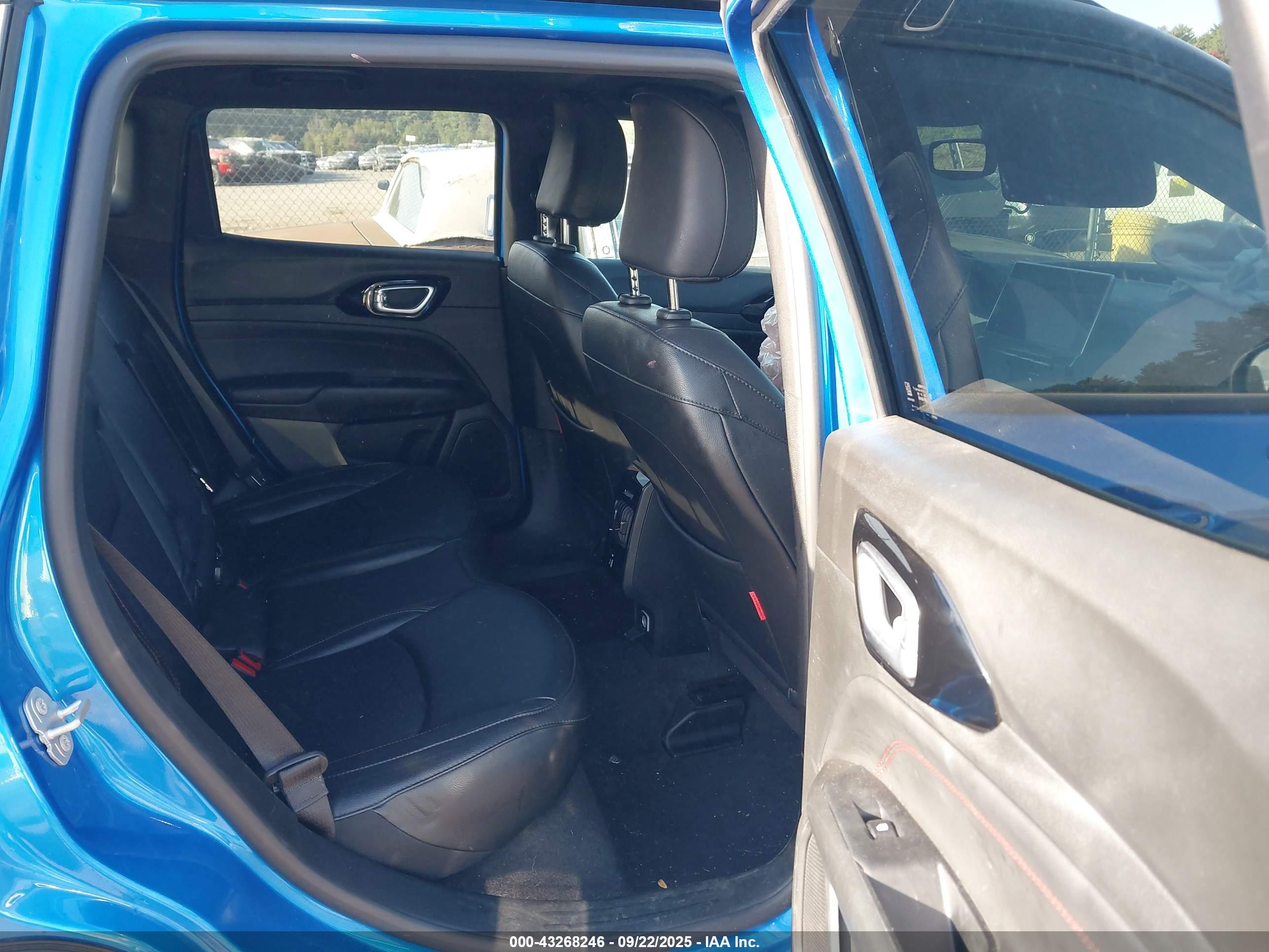 JEEP COMPASS image 8