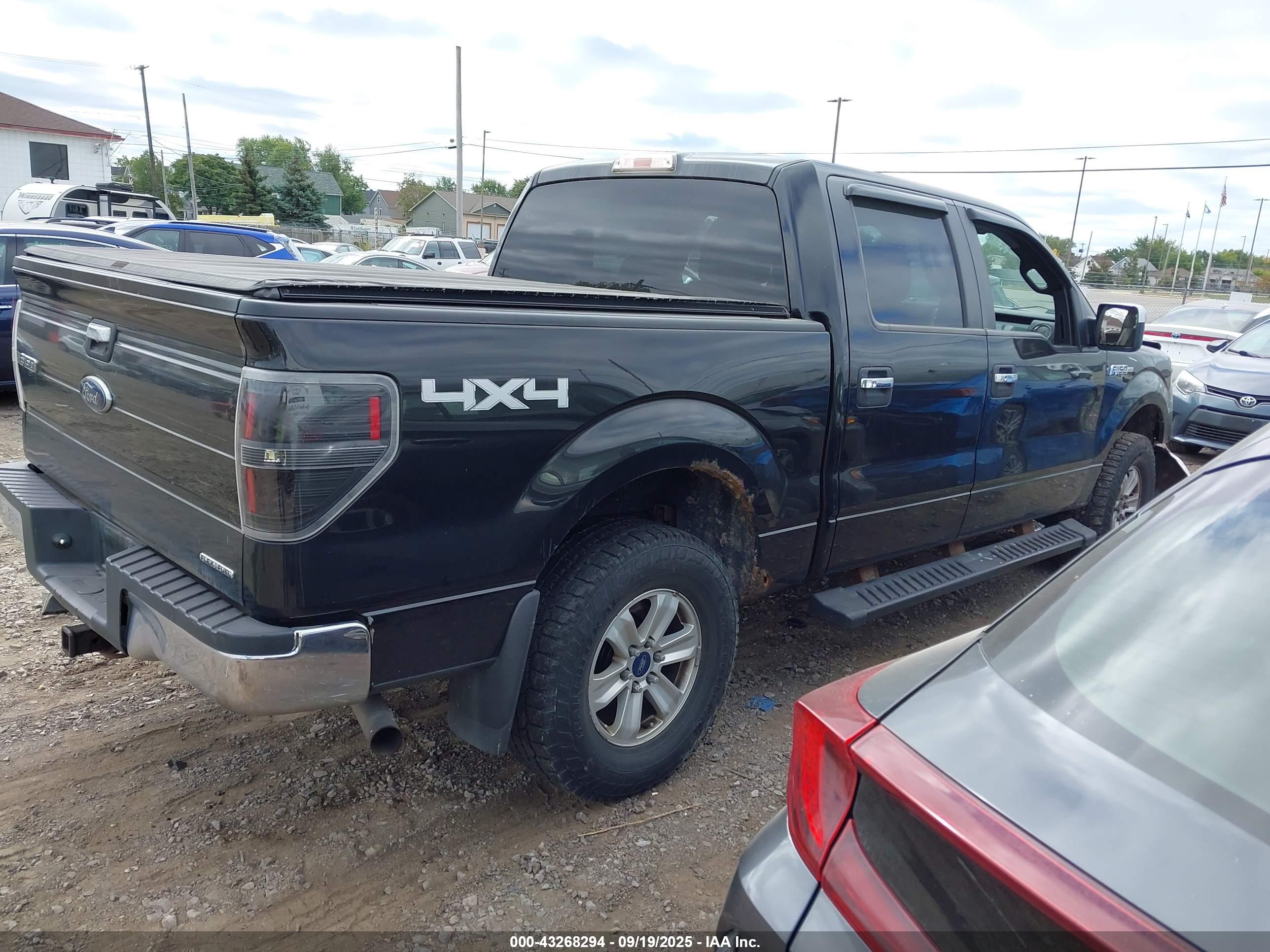 FORD F-150 image 4