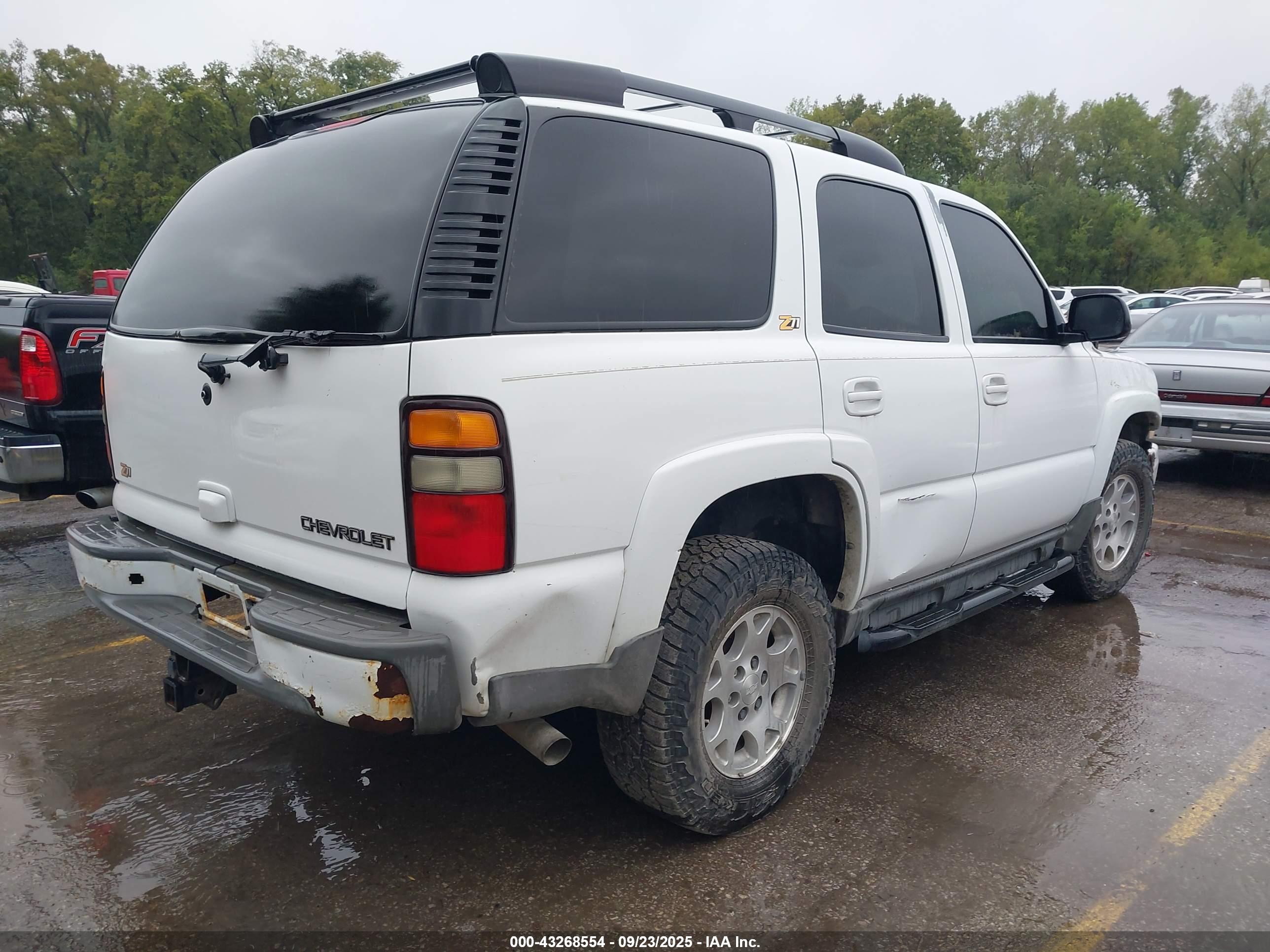 CHEVROLET TAHOE image 4