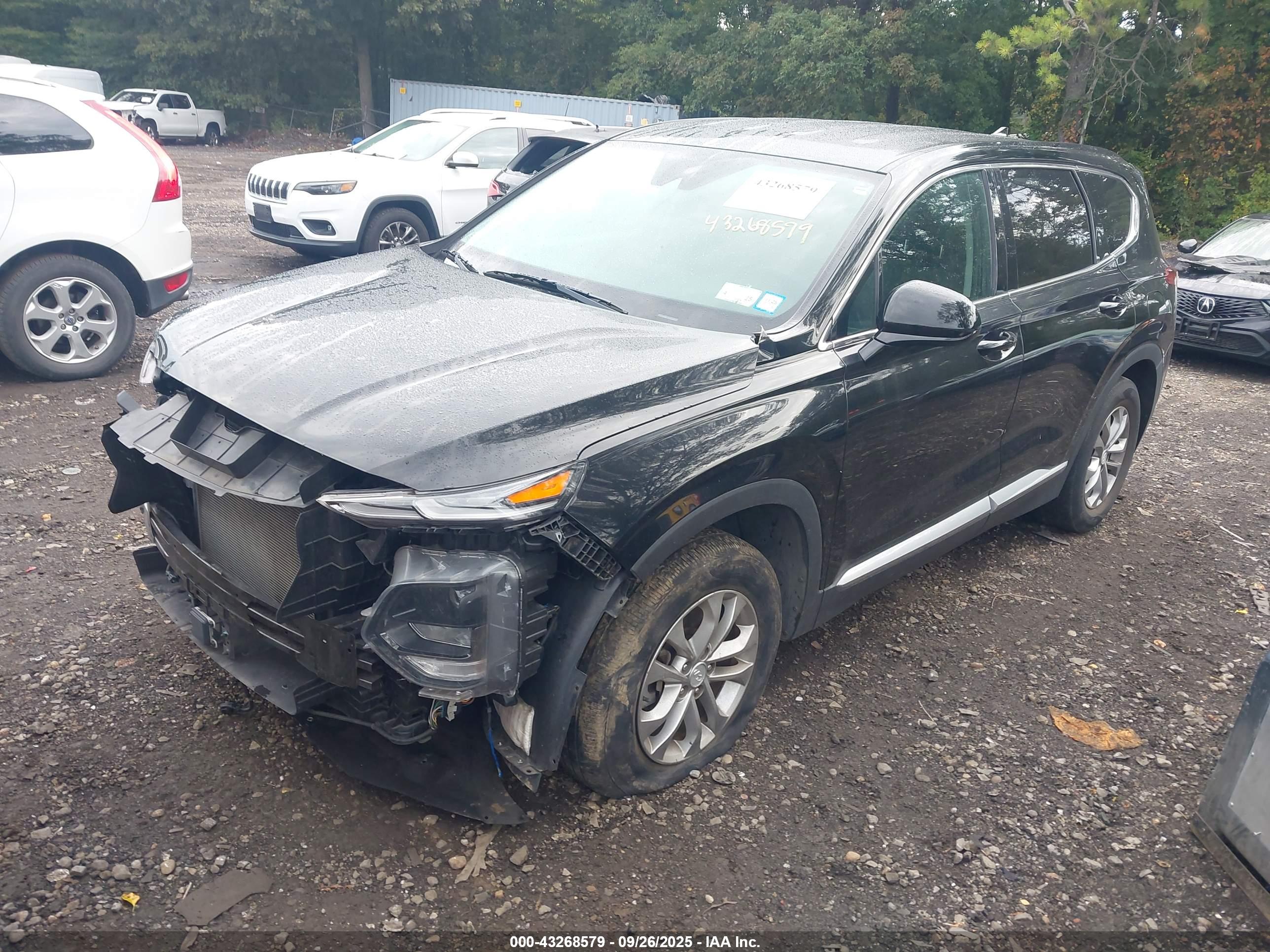 HYUNDAI SANTA image 2