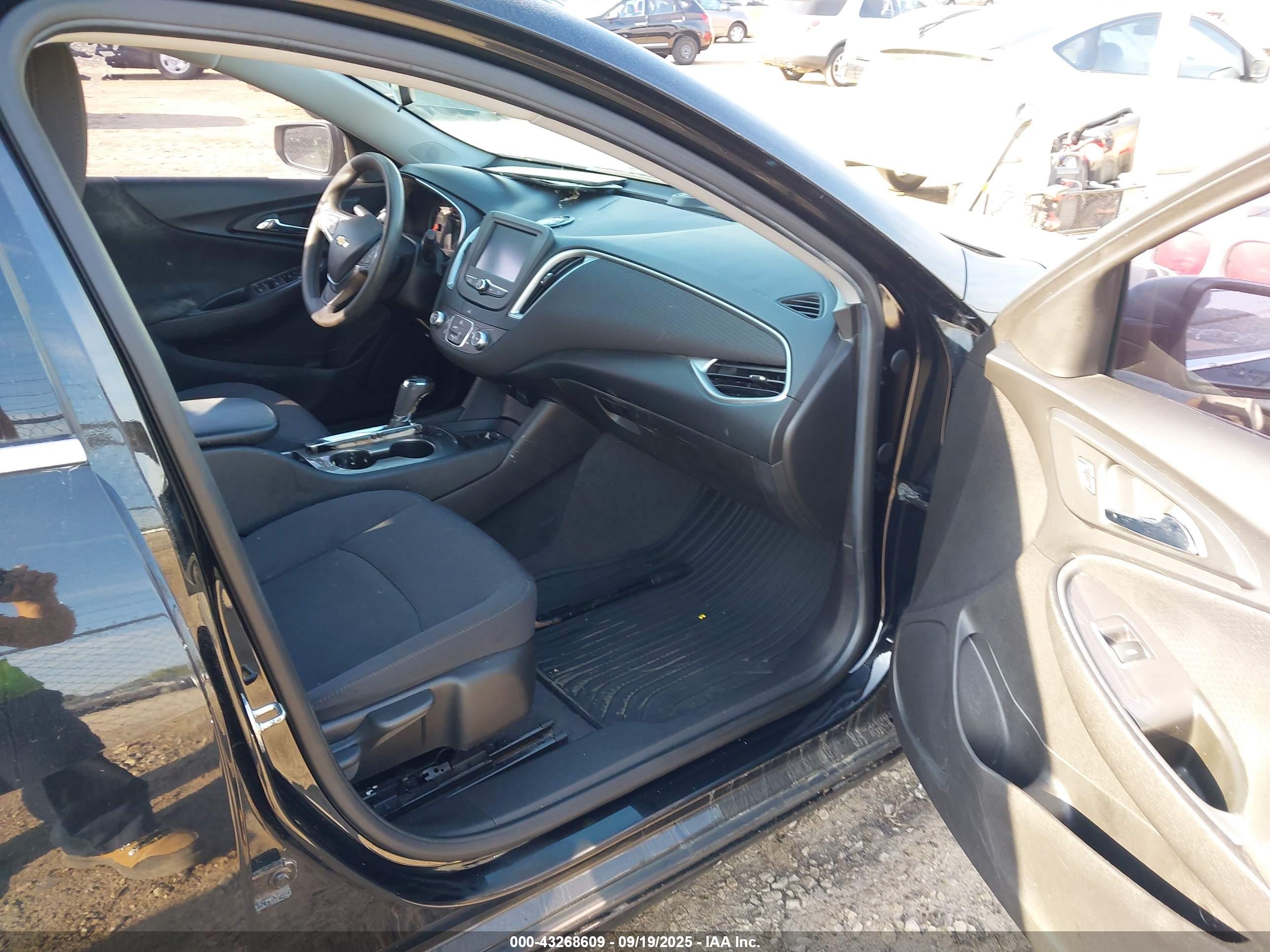 CHEVROLET MALIBU image 5
