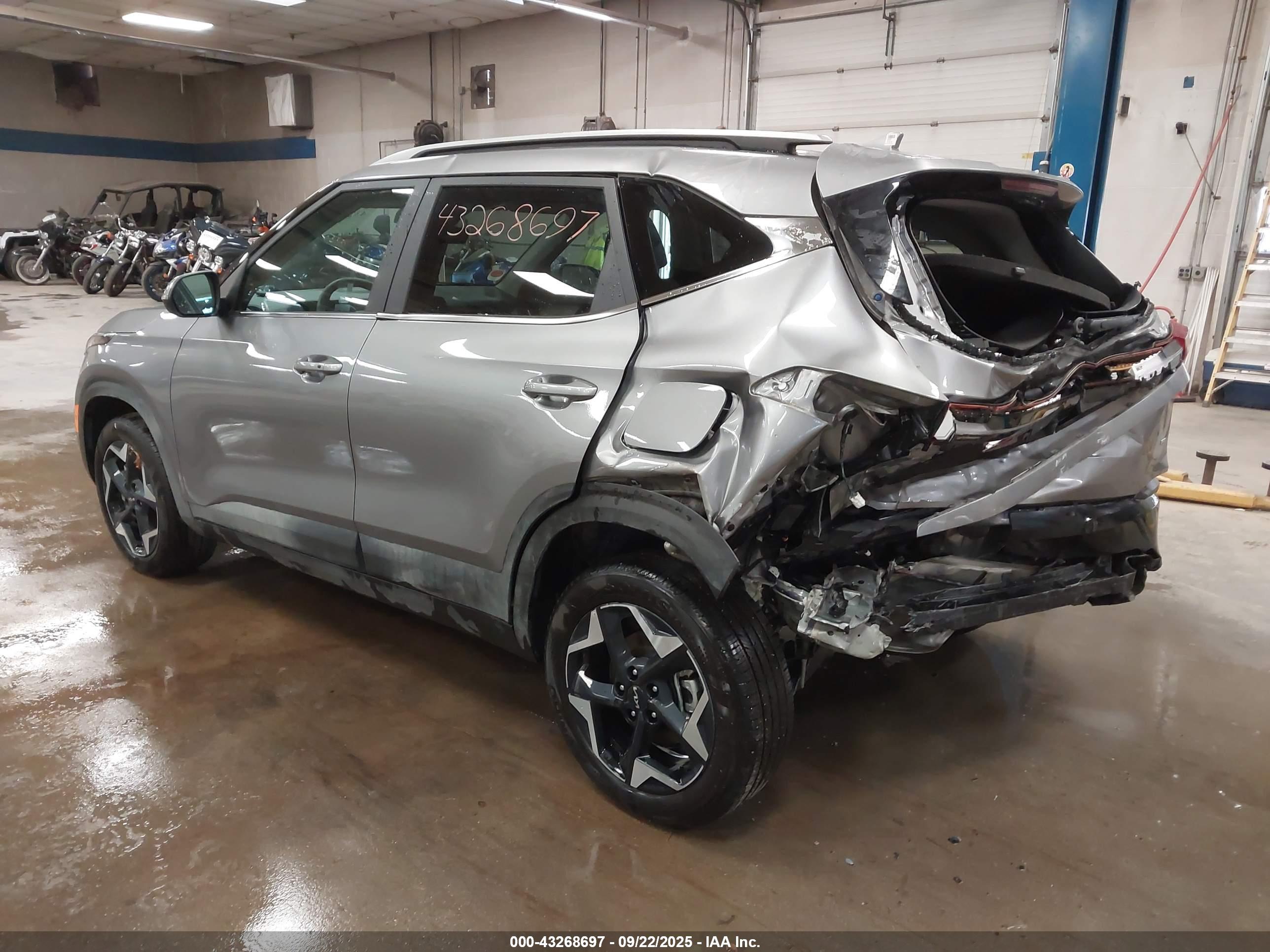 KIA SELTOS image 3