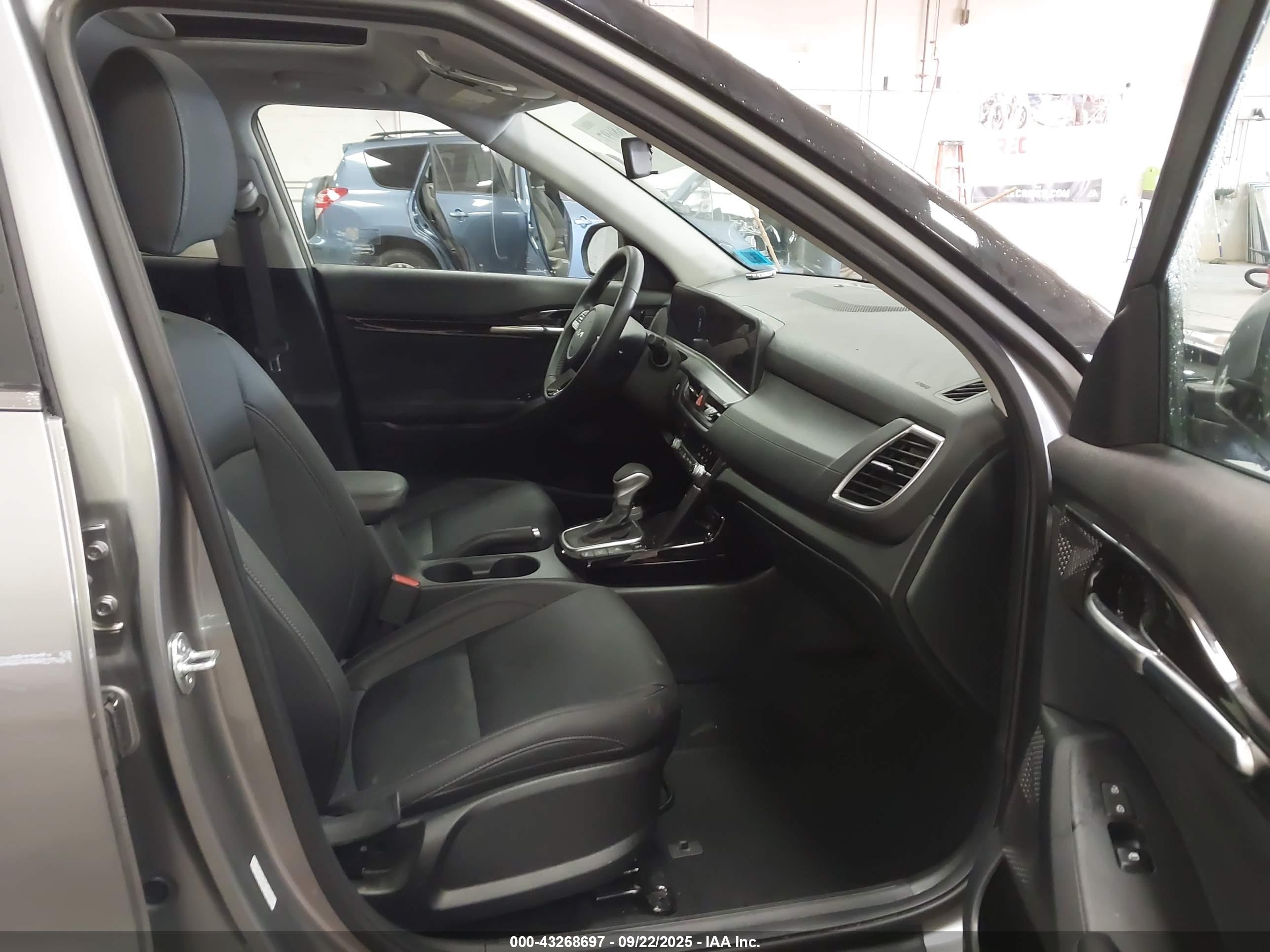 KIA SELTOS image 5