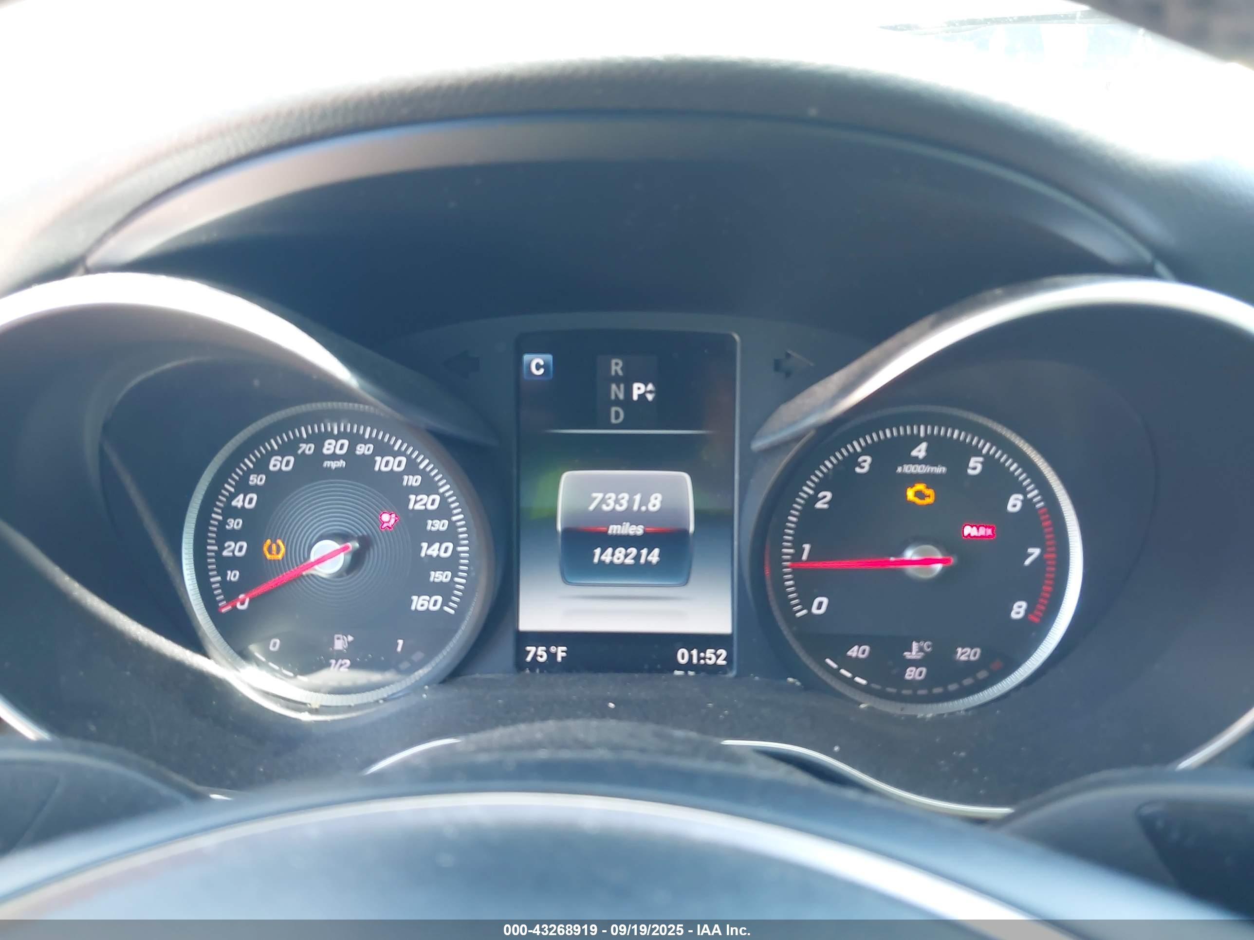 MERCEDES-BENZ C image 7