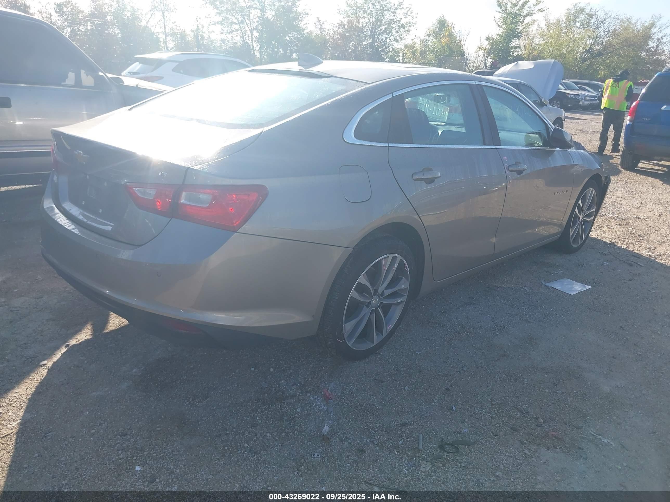 CHEVROLET MALIBU image 4