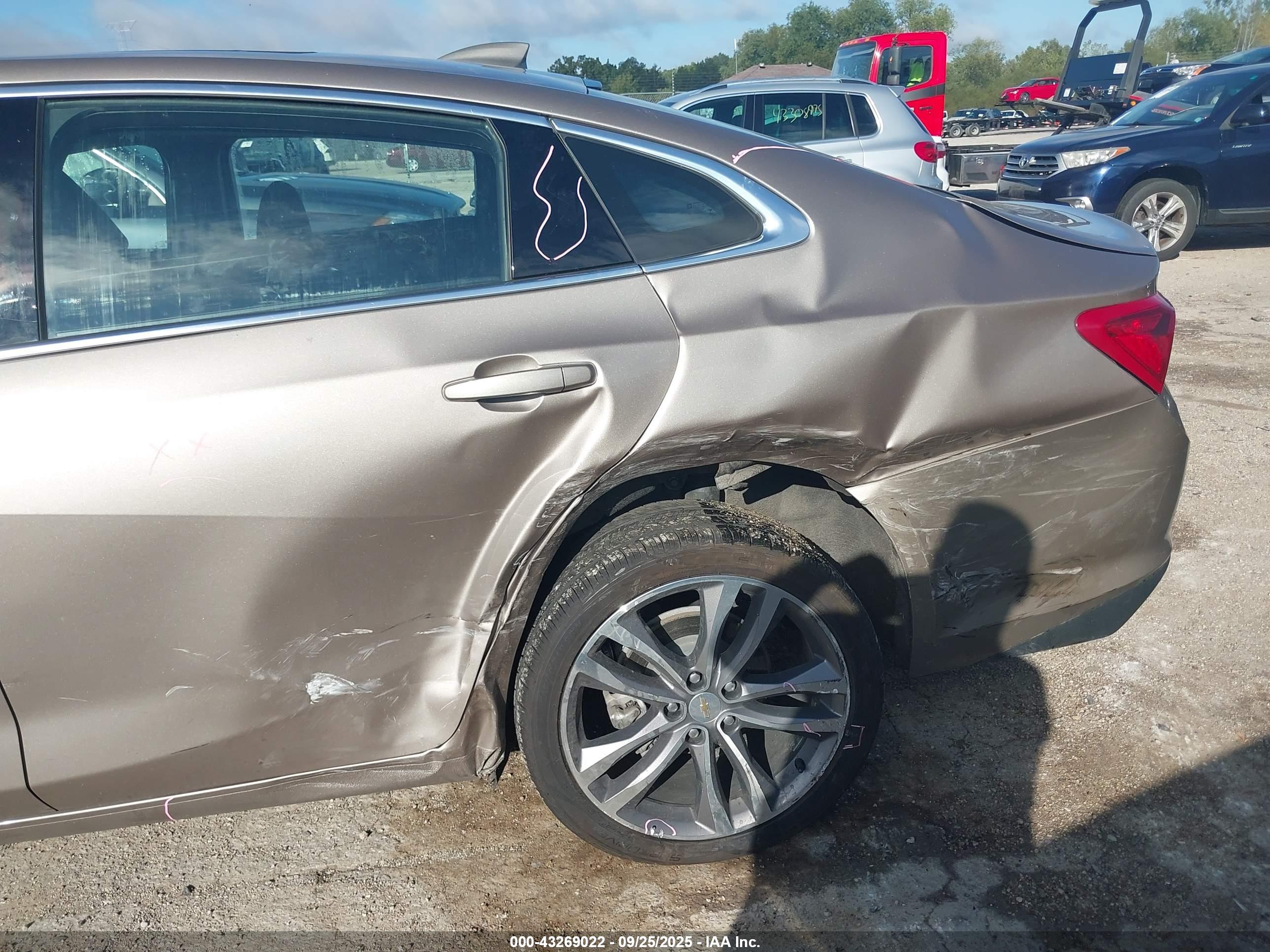CHEVROLET MALIBU image 6