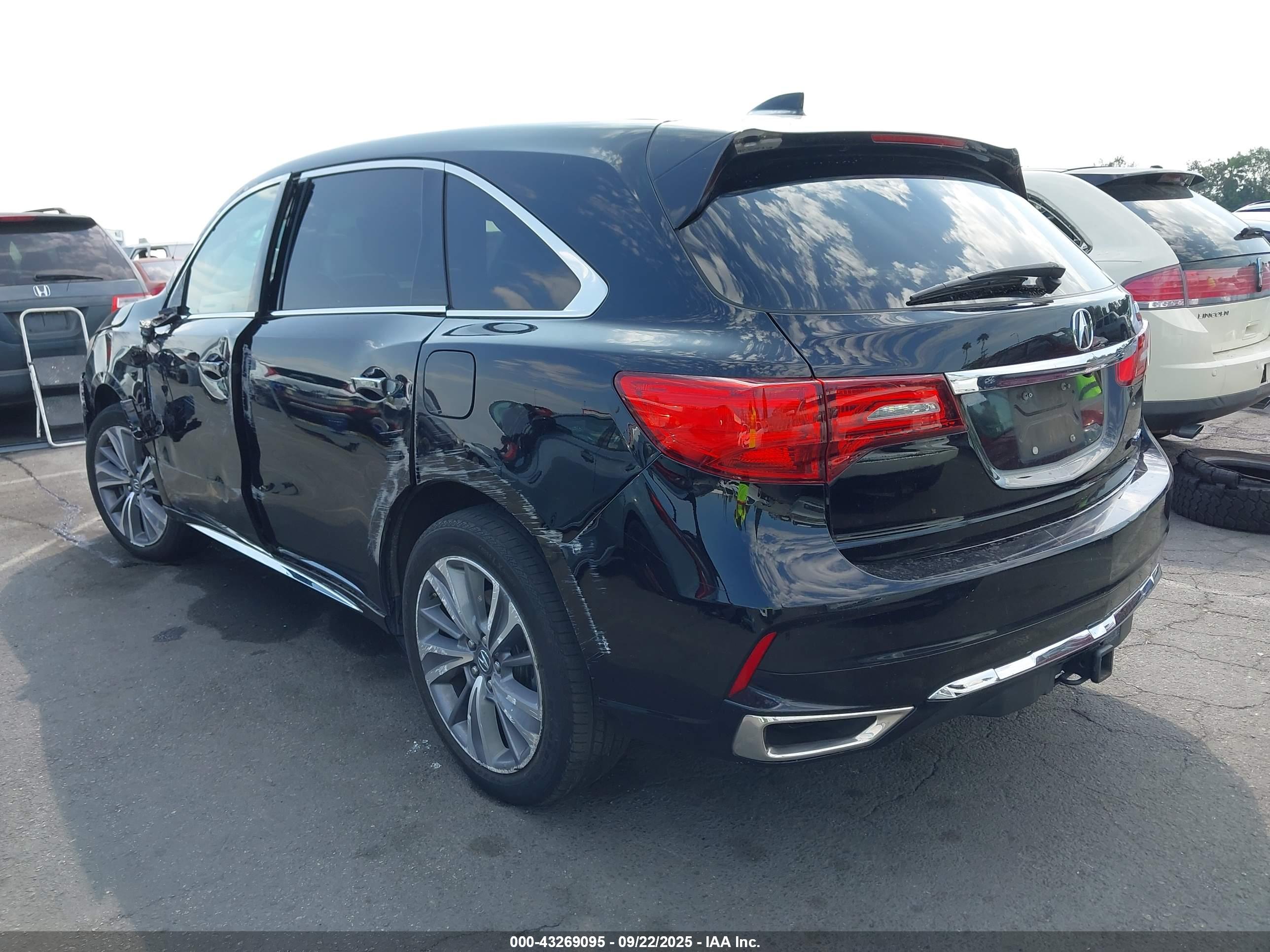ACURA MDX image 3