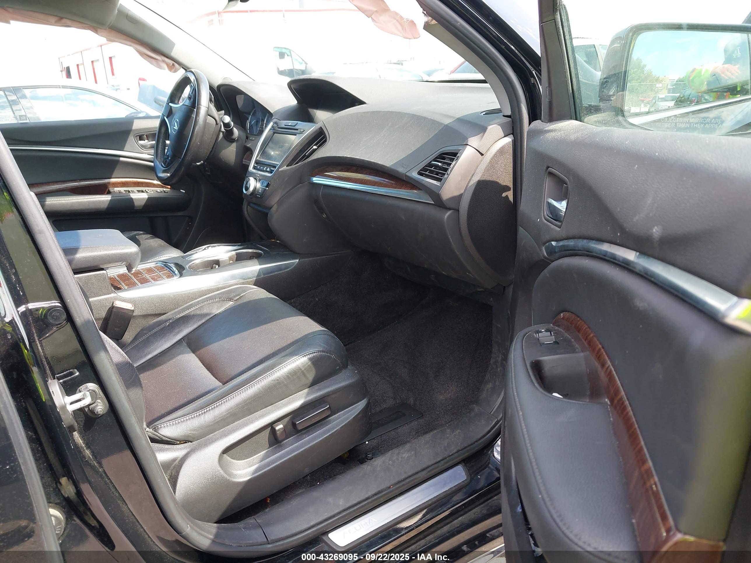 ACURA MDX image 5