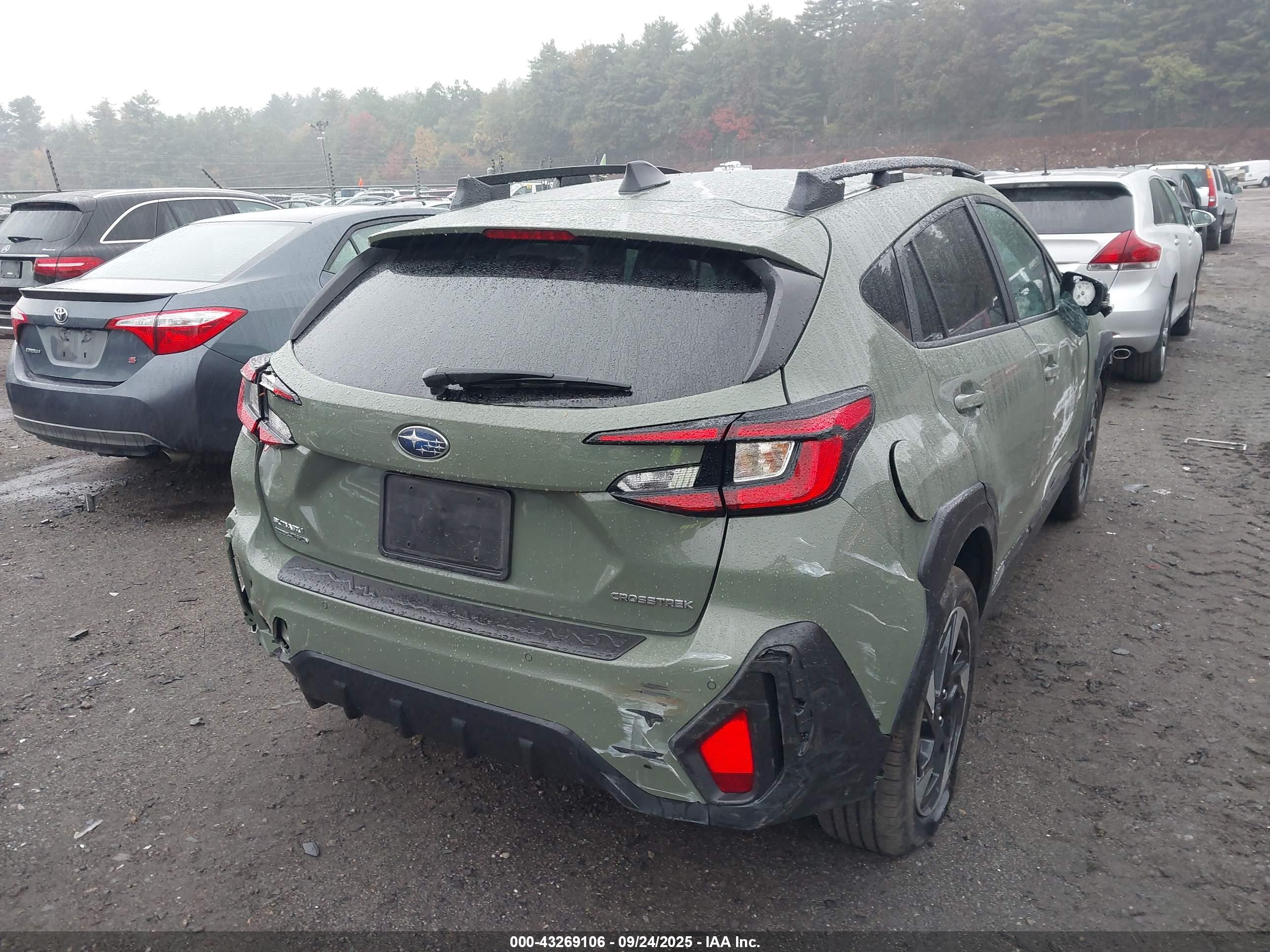 SUBARU CROSSTREK image 4