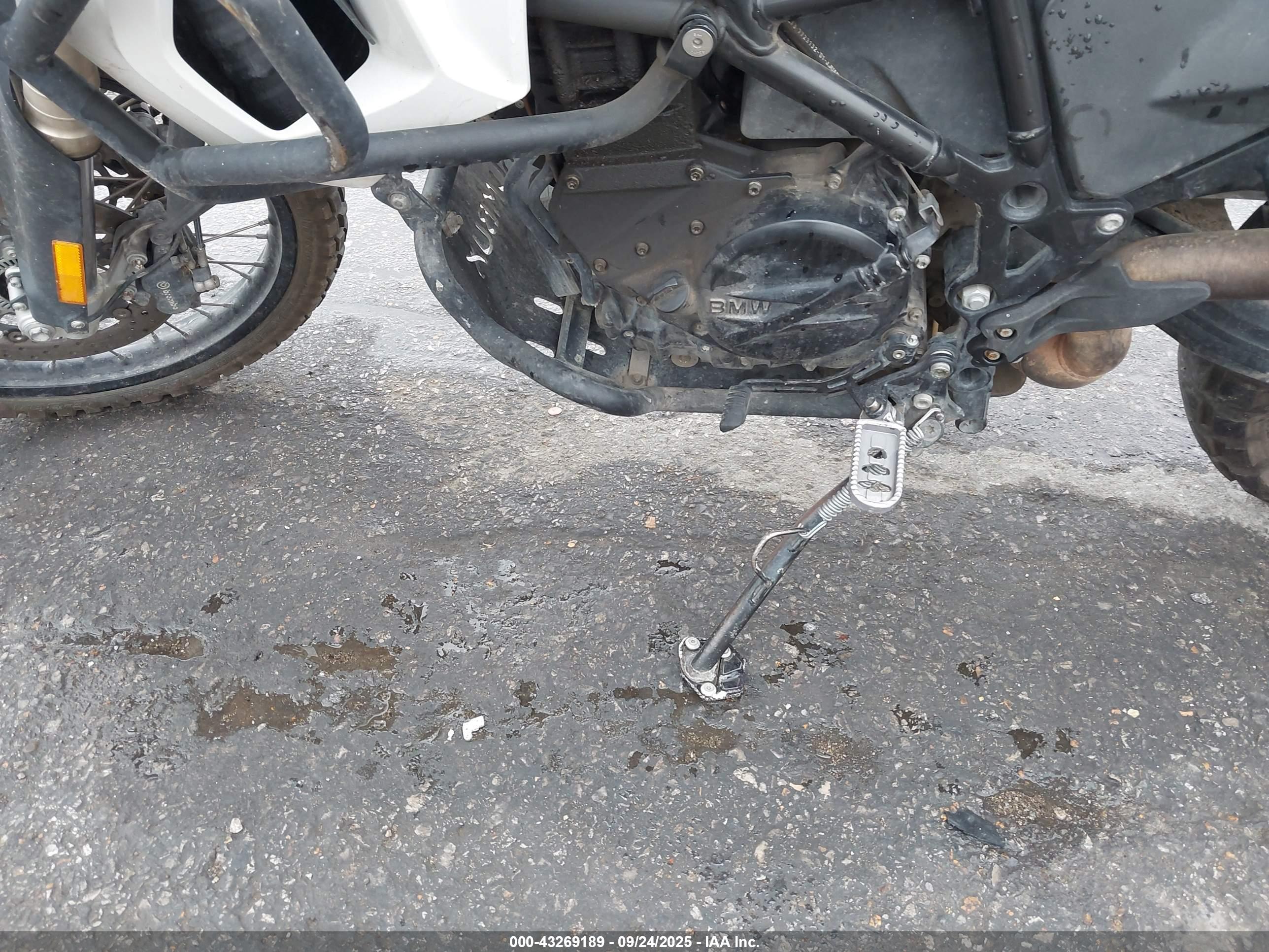 BMW F800 image 9