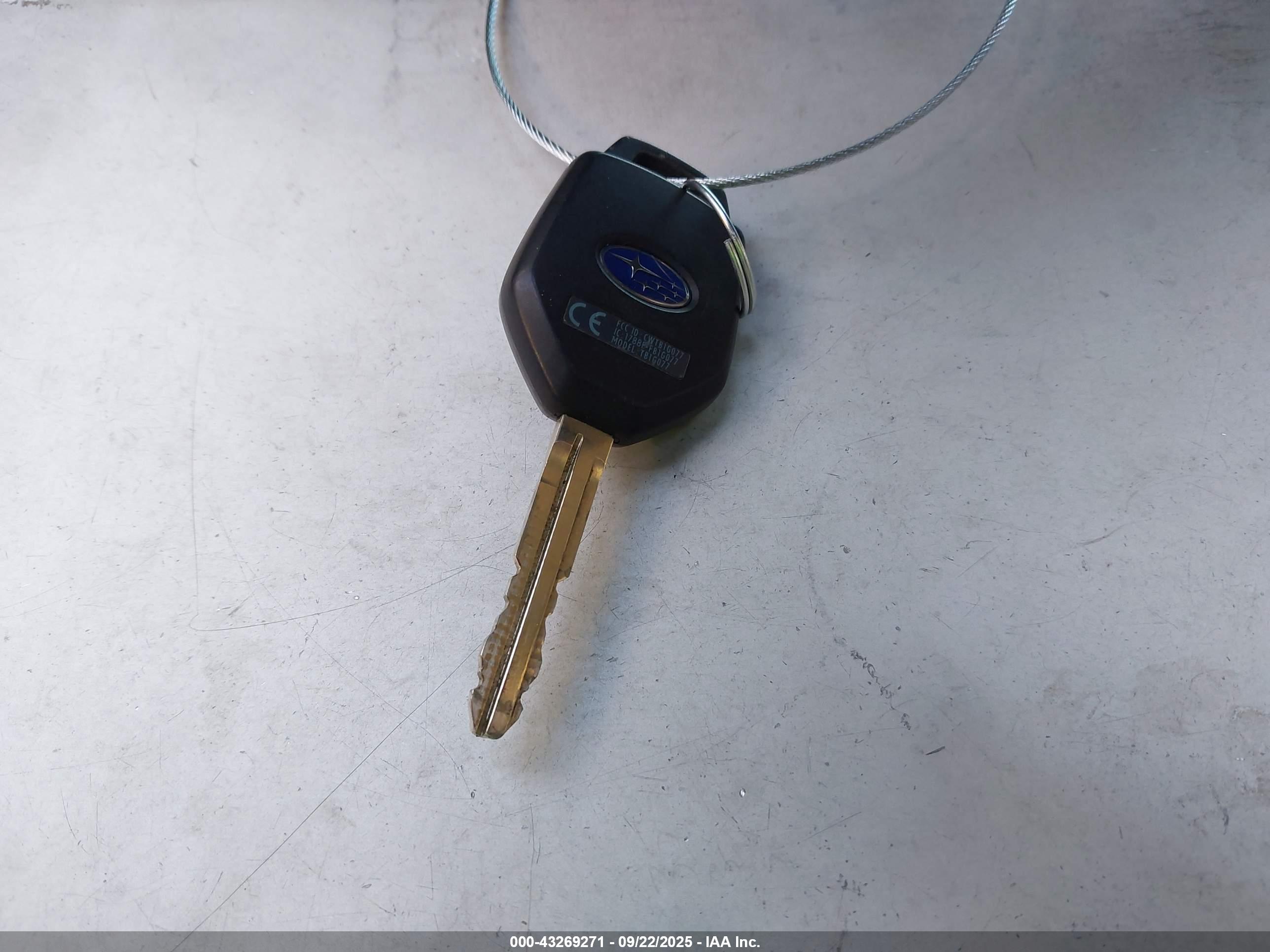 SUBARU LEGACY image 11