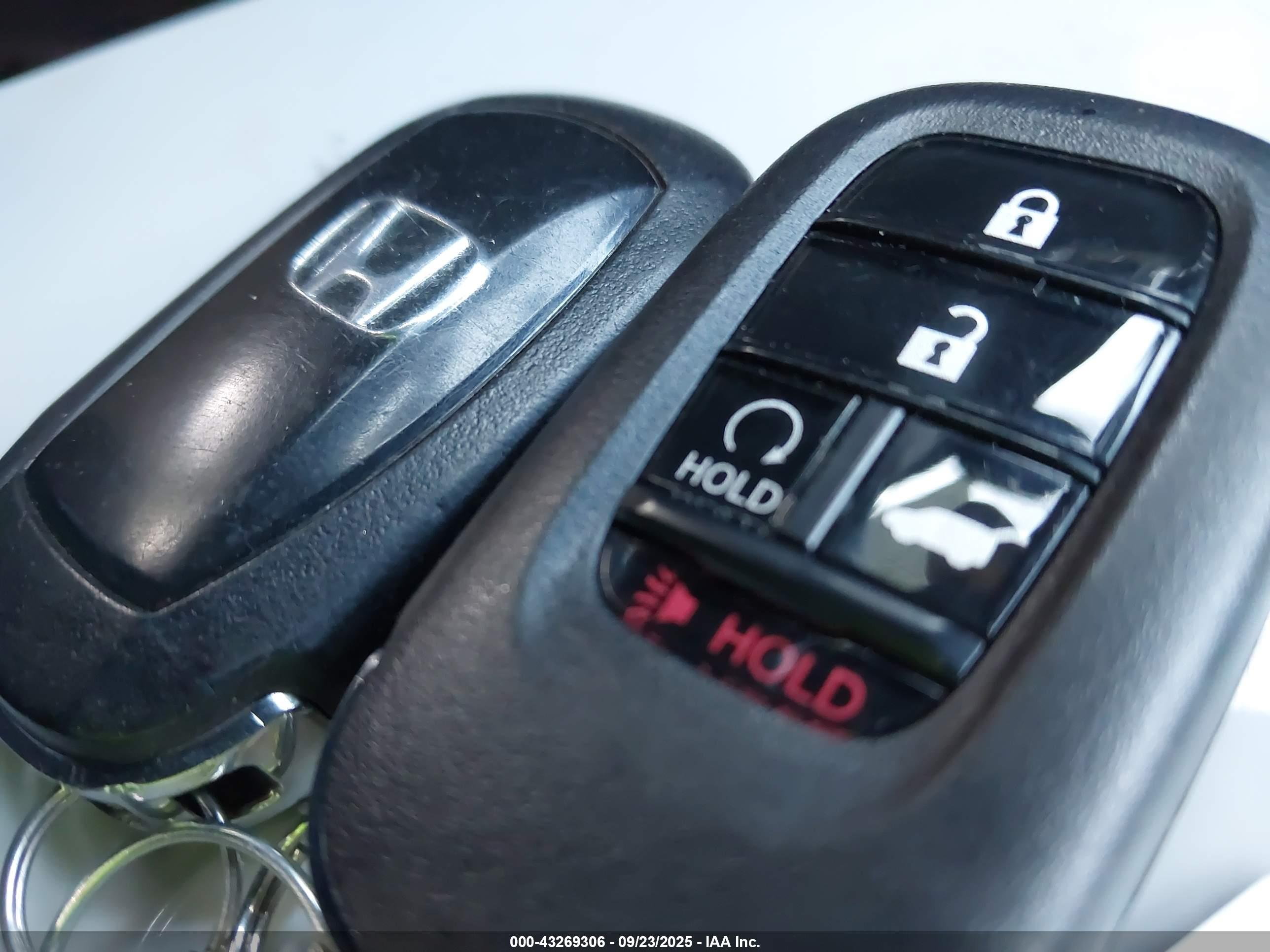HONDA CIVIC image 11