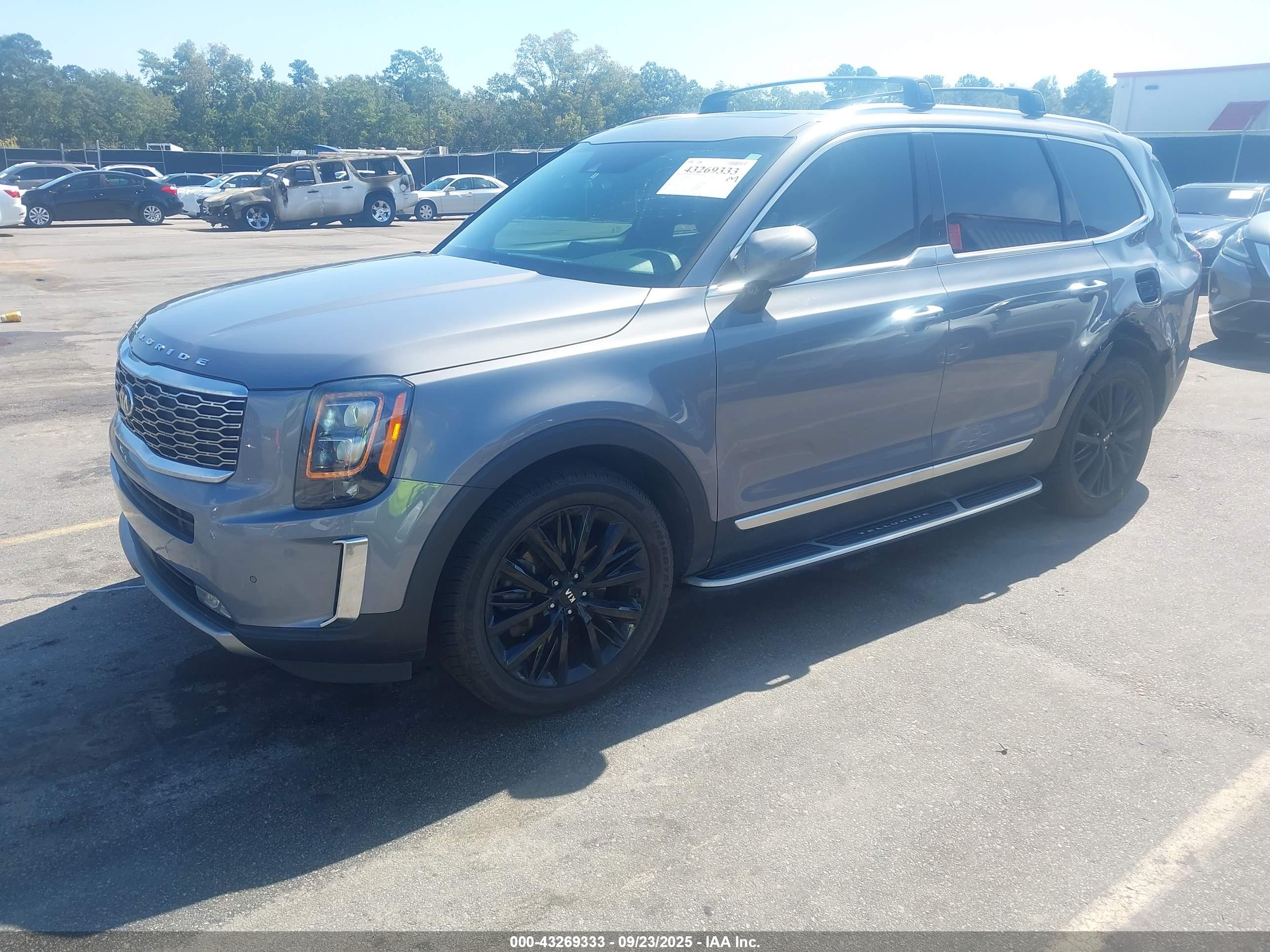 KIA TELLURIDE image 2