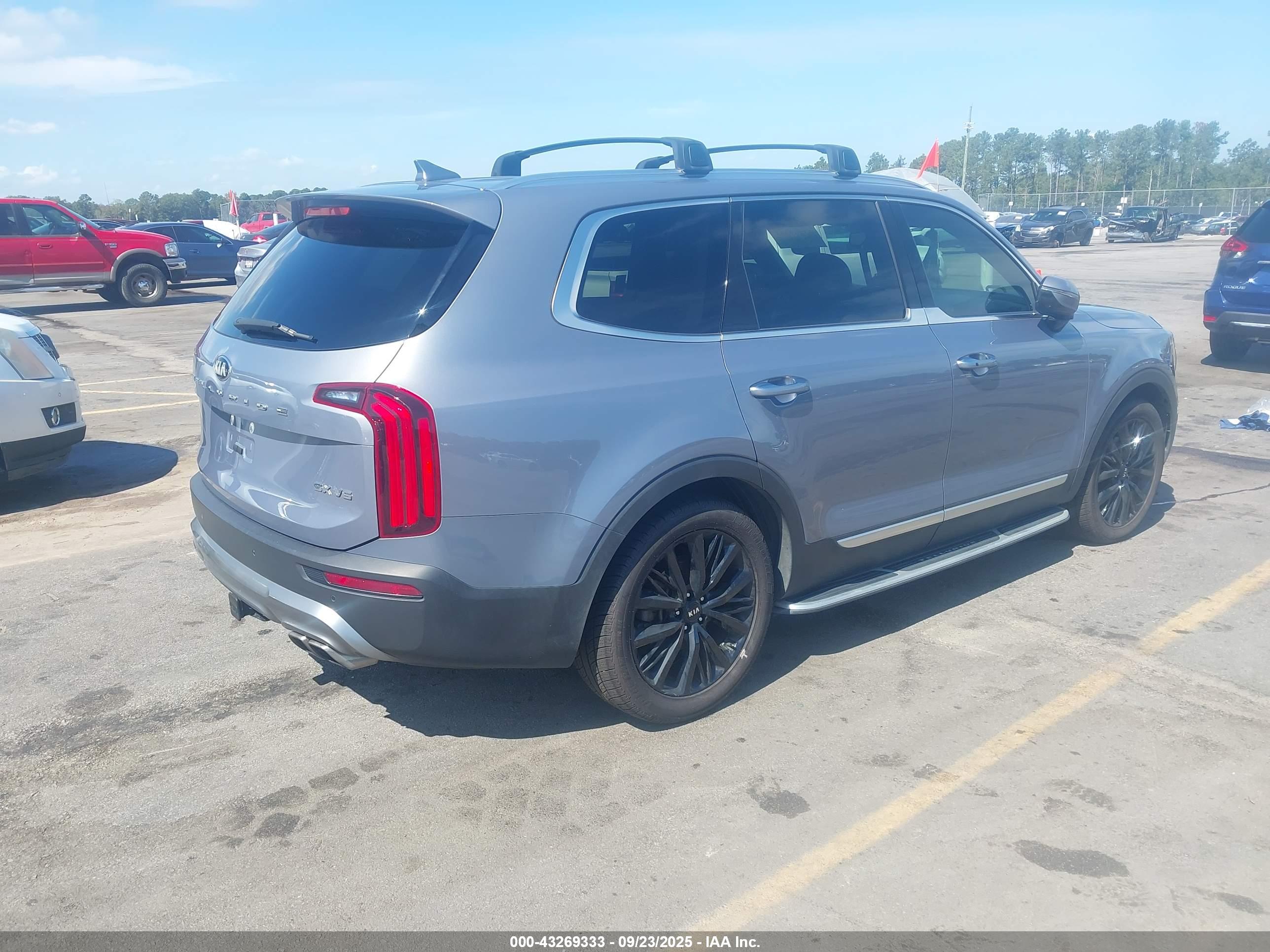 KIA TELLURIDE image 4