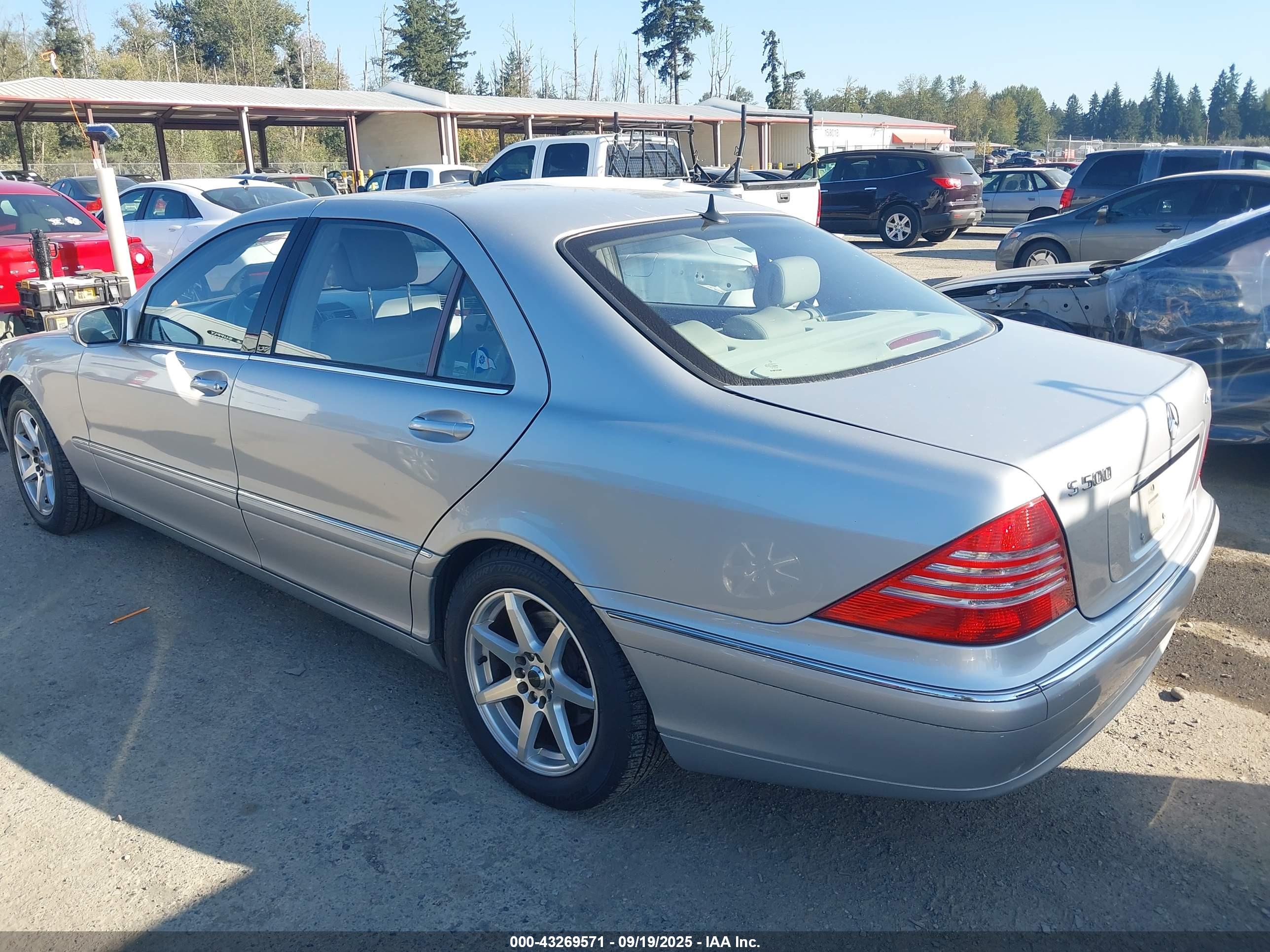 MERCEDES-BENZ S image 3