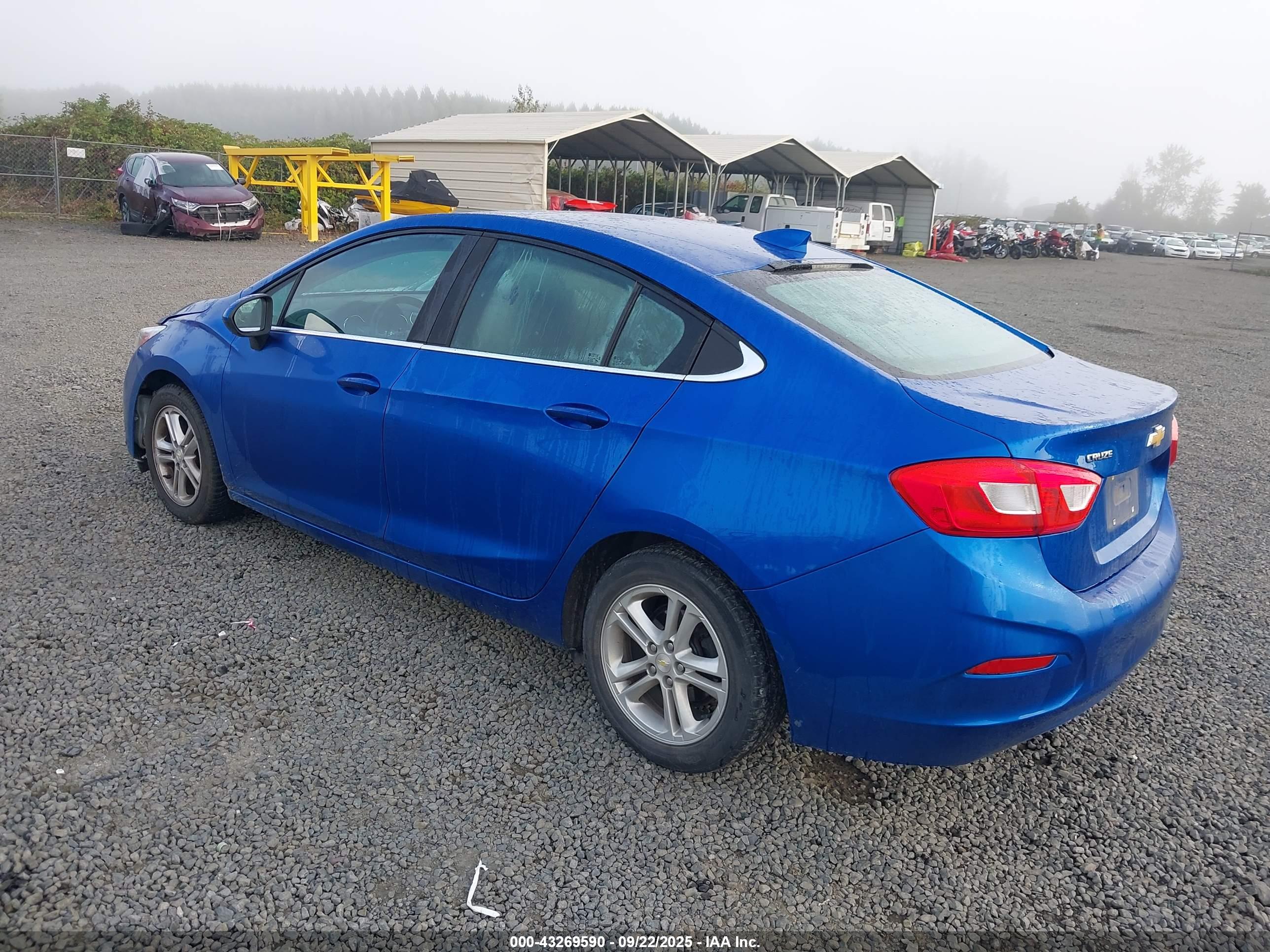 CHEVROLET CRUZE image 3