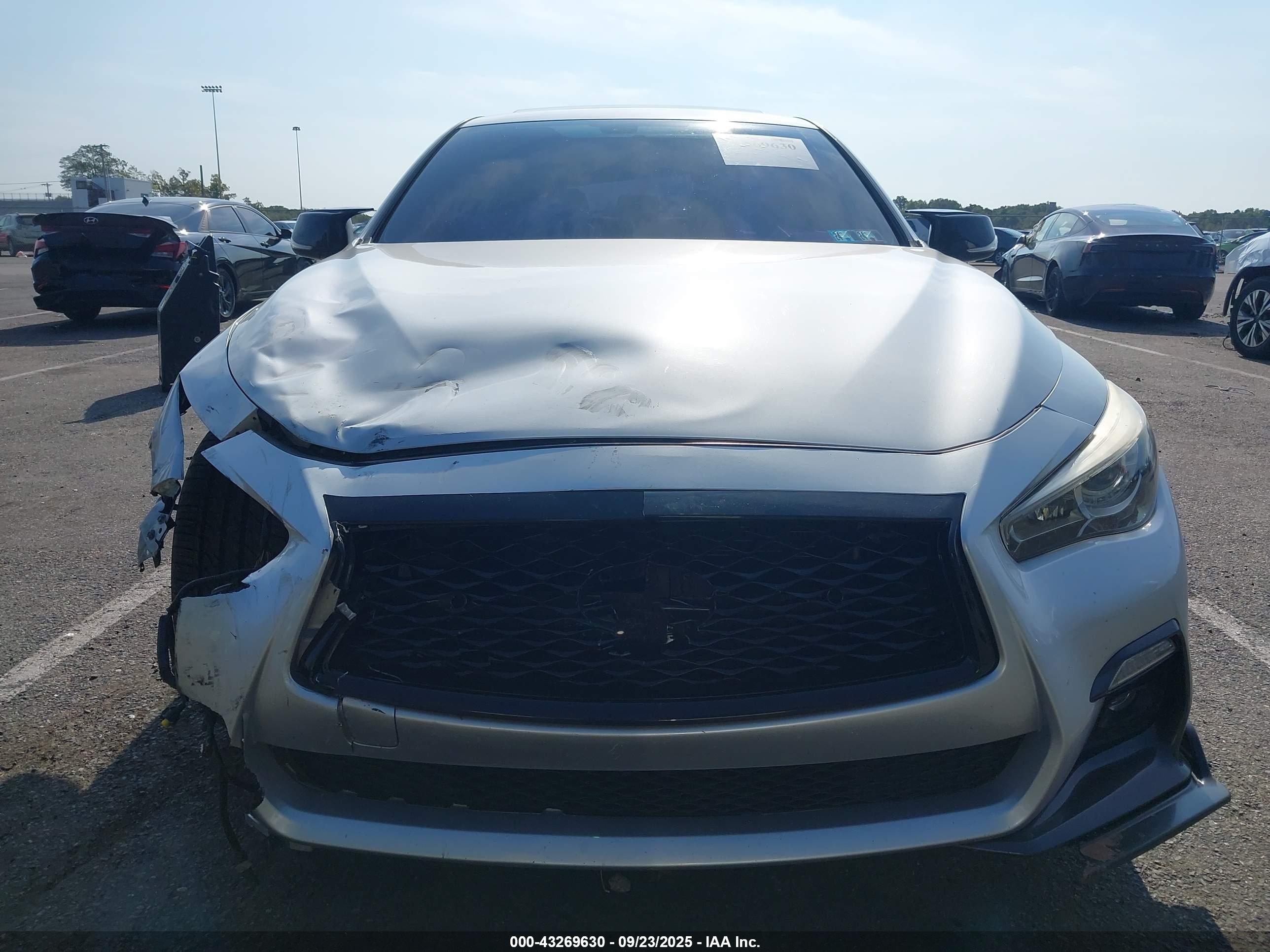 INFINITI Q50 image 6