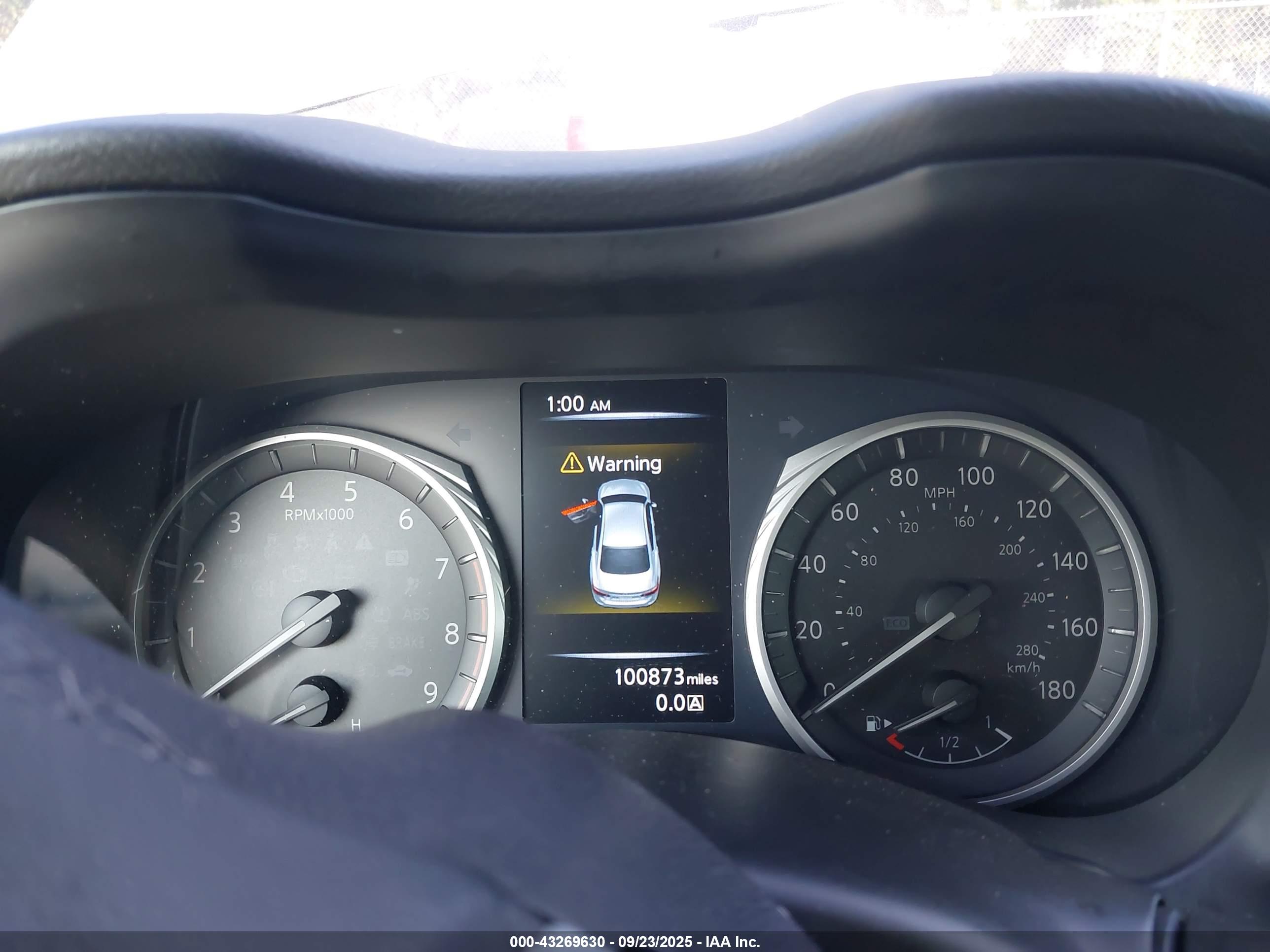 INFINITI Q50 image 7
