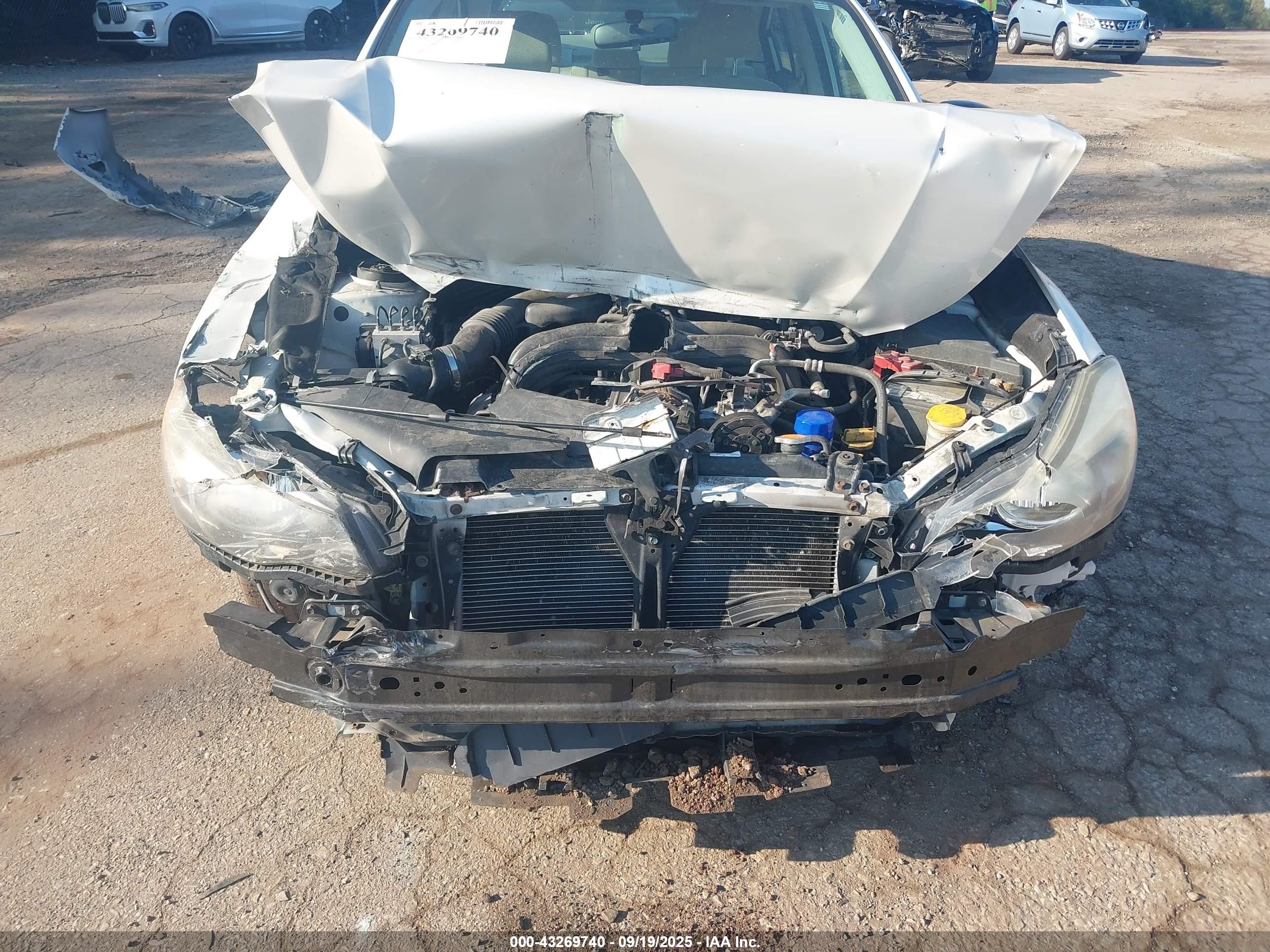 SUBARU IMPREZA image 6