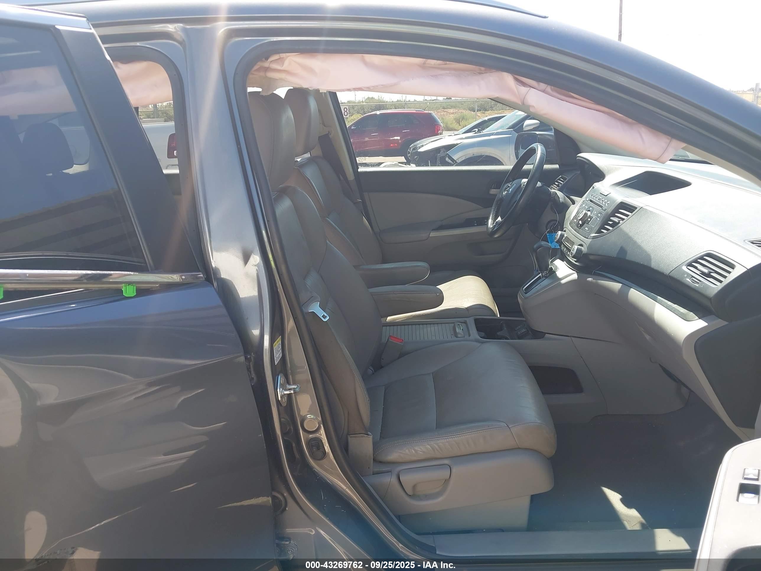 HONDA CR-V image 5