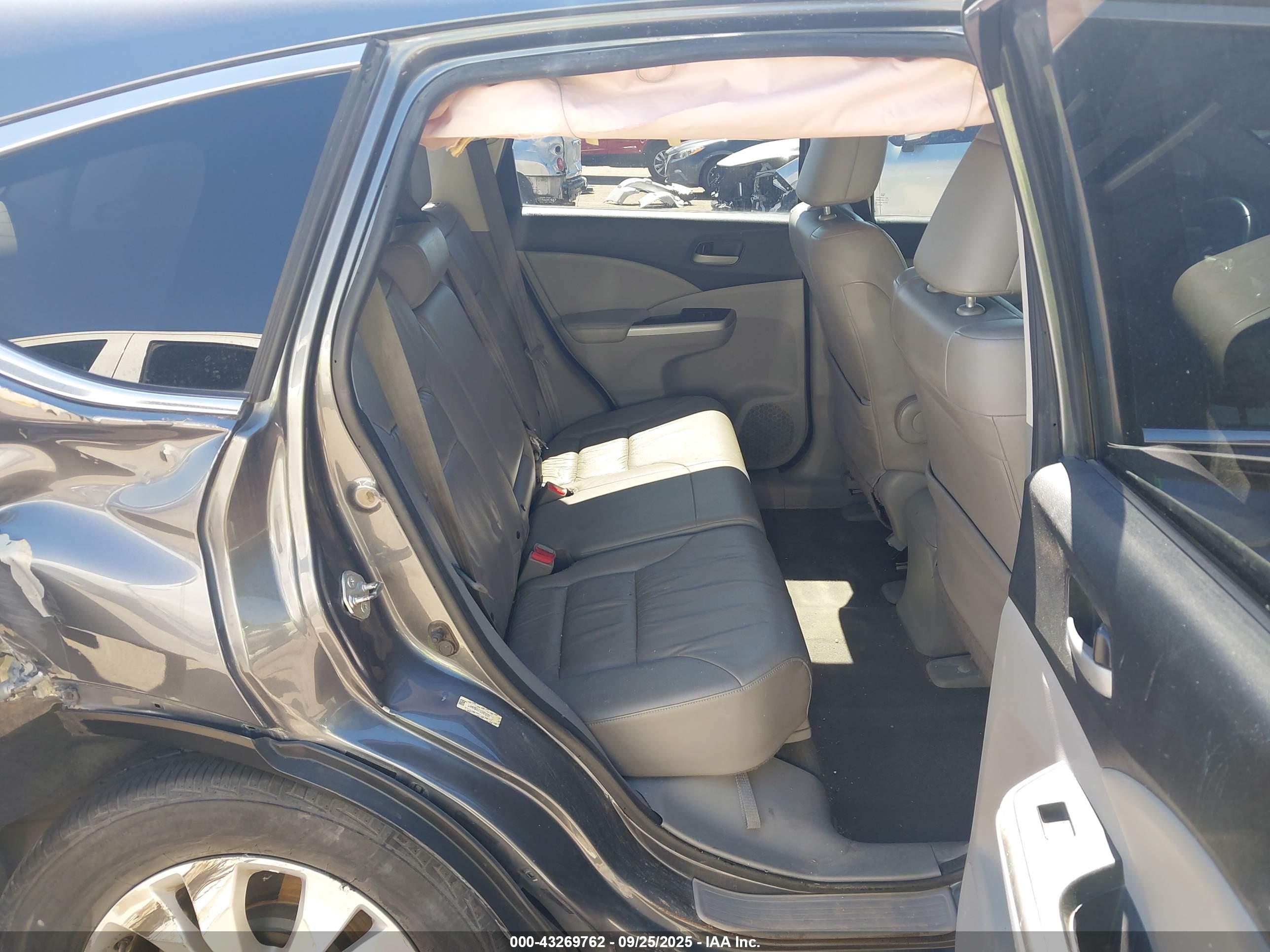HONDA CR-V image 8