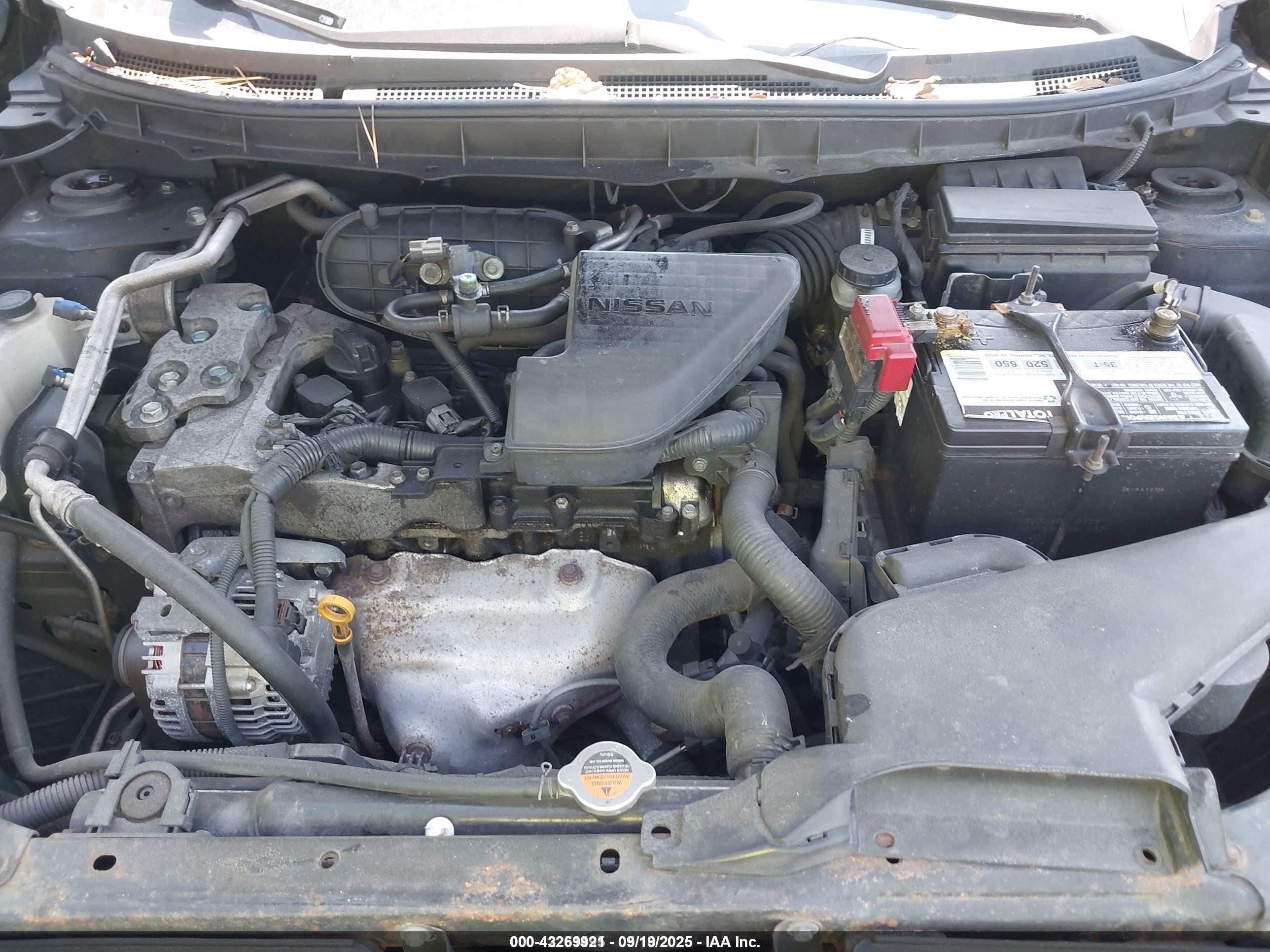 NISSAN ROGUE image 10