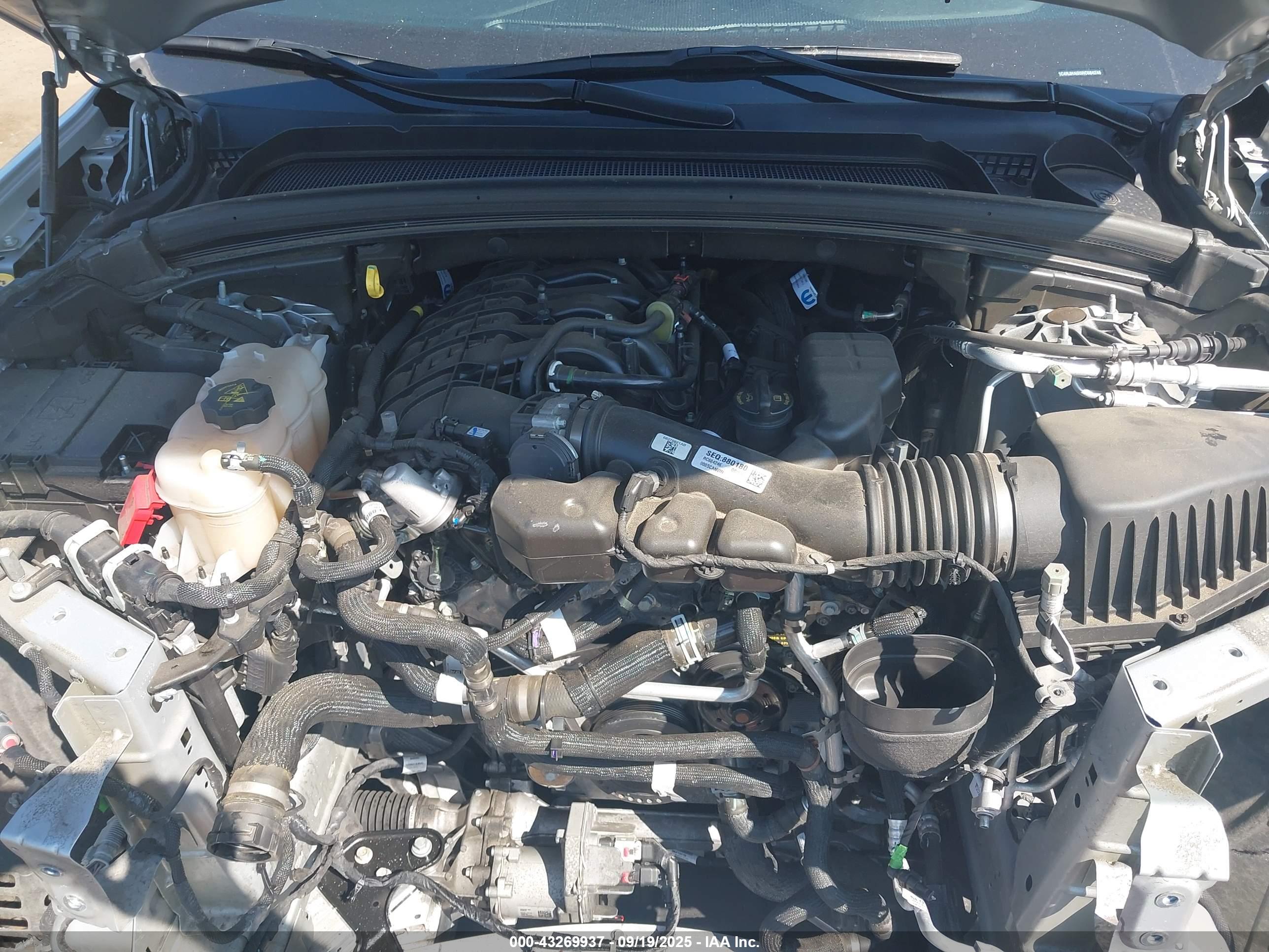 JEEP GRAND image 10