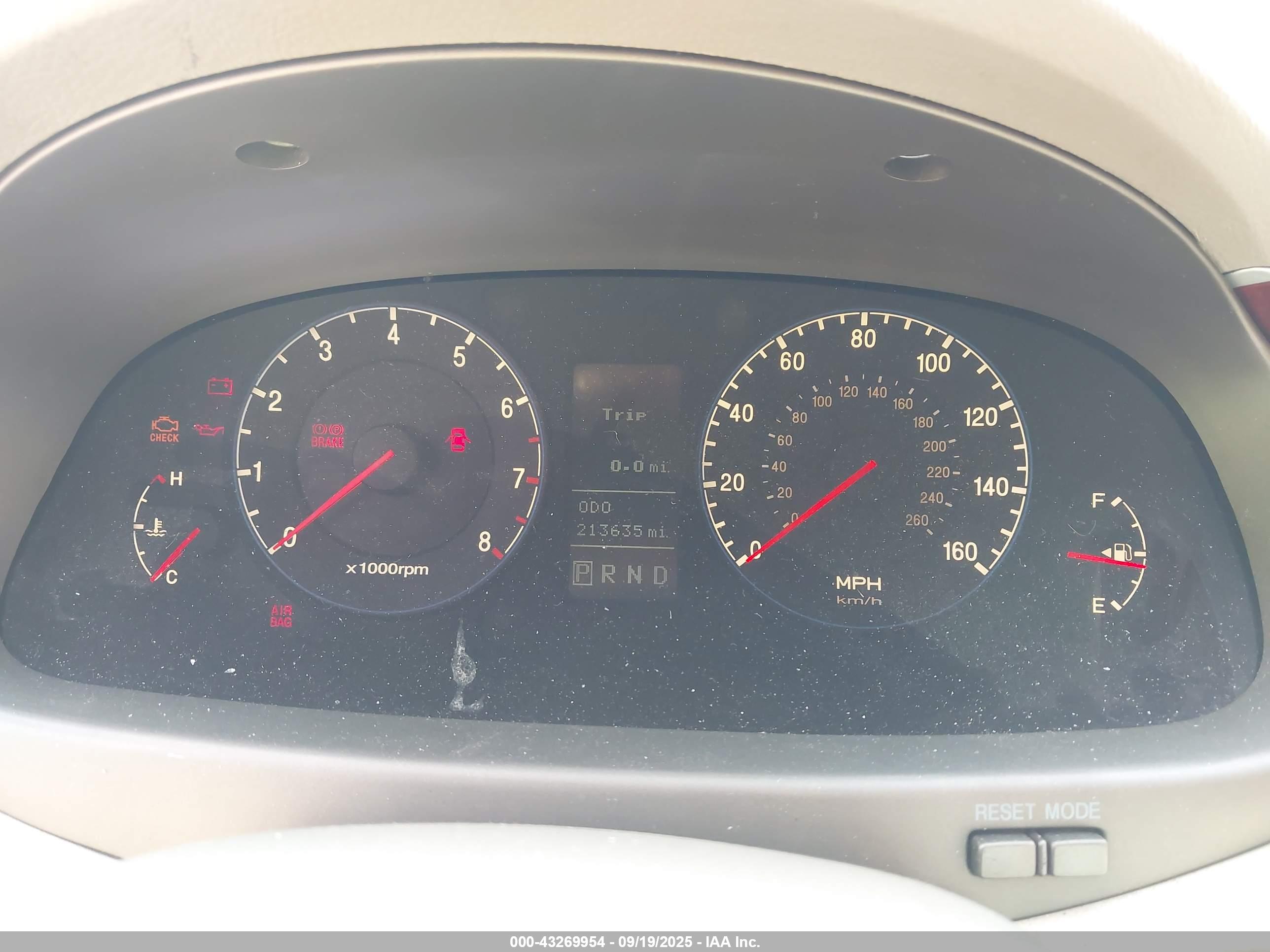 HYUNDAI AZERA image 7