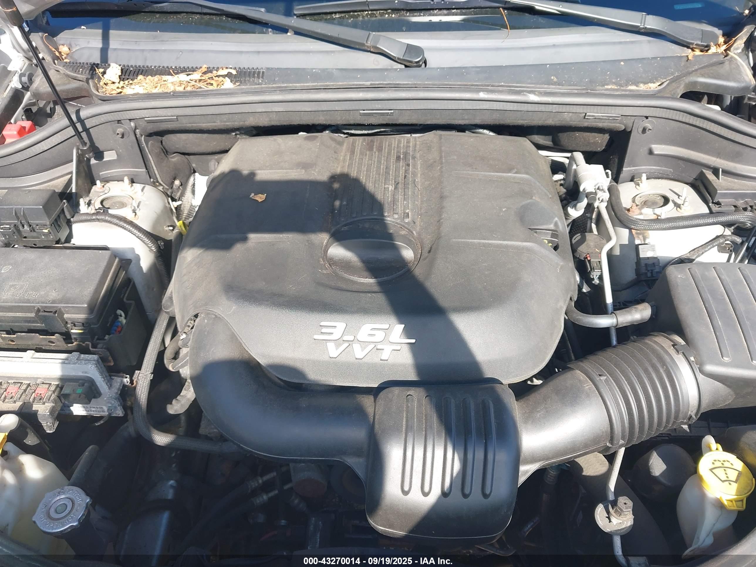 JEEP GRAND image 10