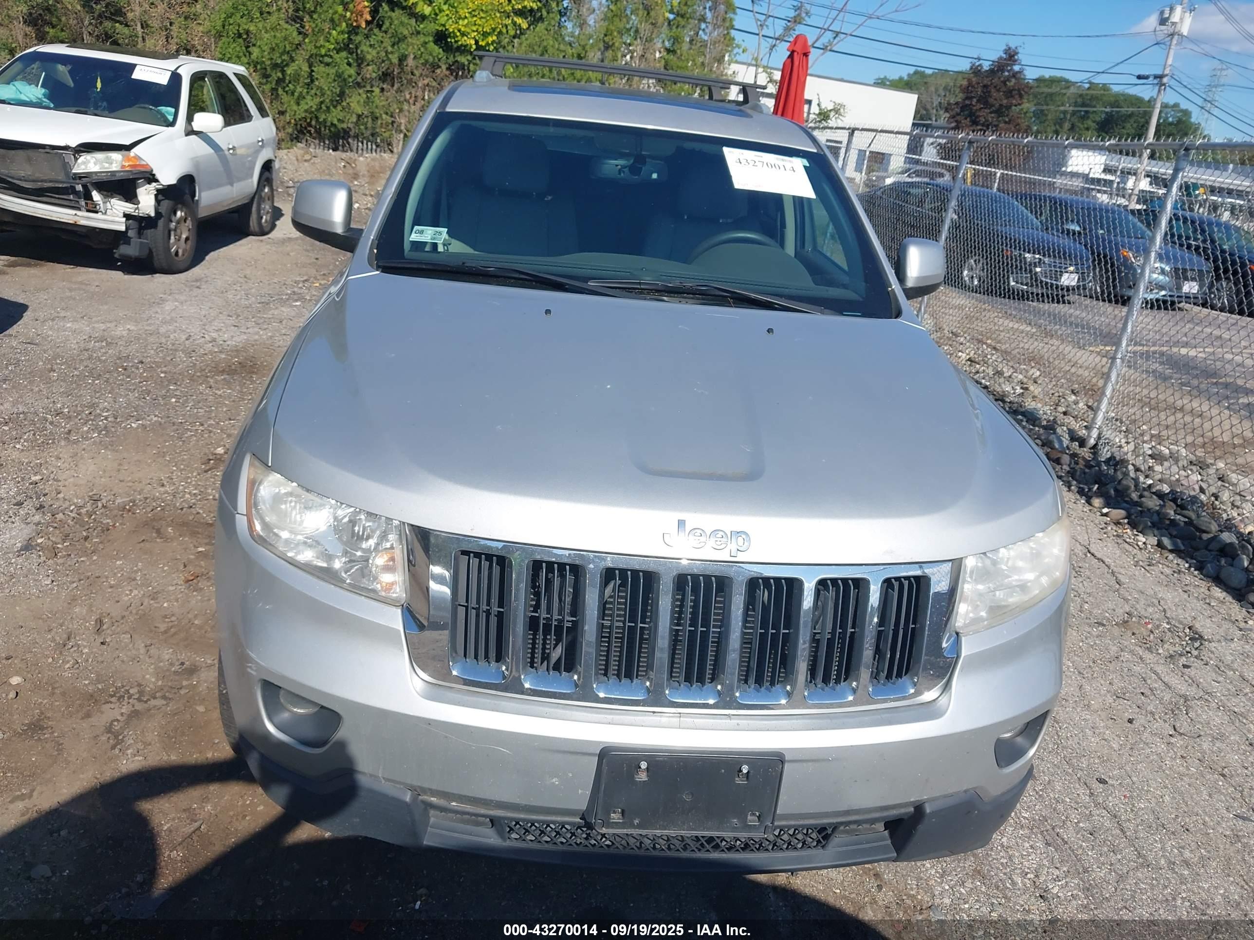 JEEP GRAND image 6