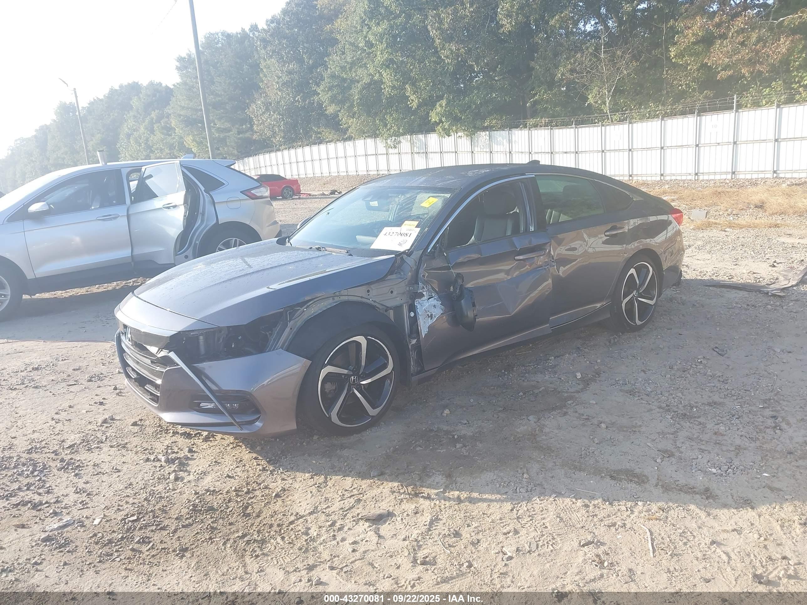 HONDA ACCORD image 2