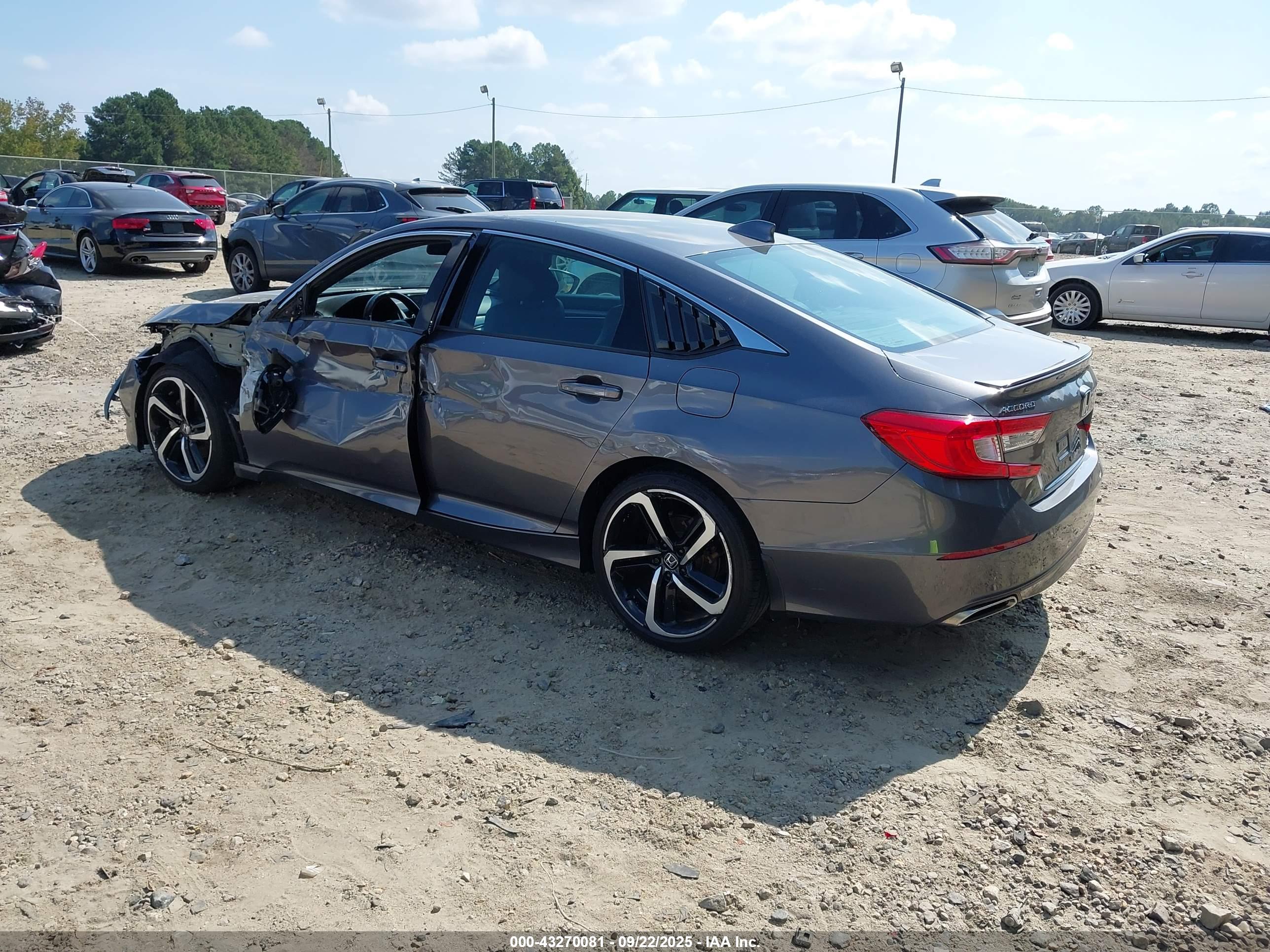 HONDA ACCORD image 3