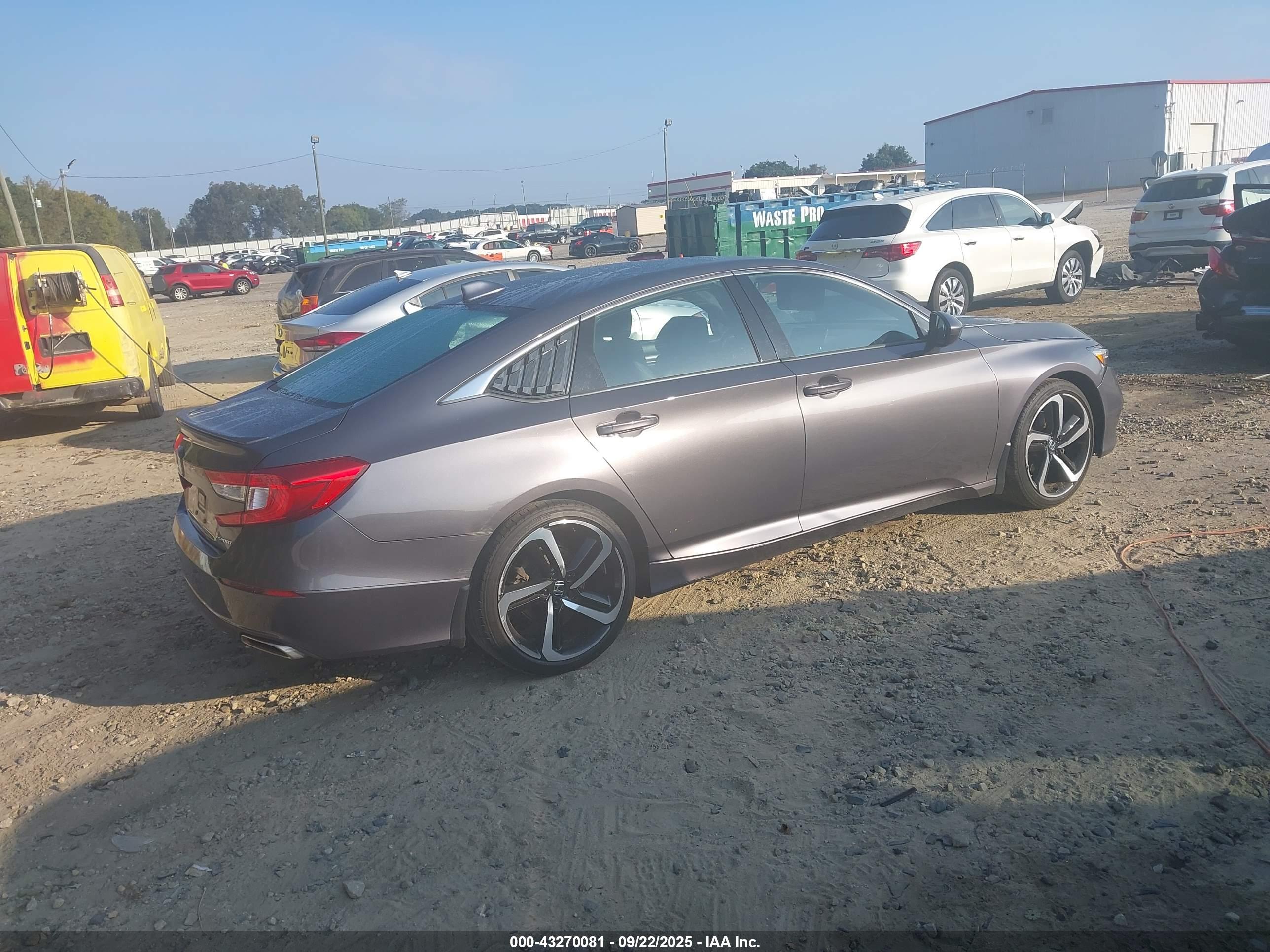 HONDA ACCORD image 4