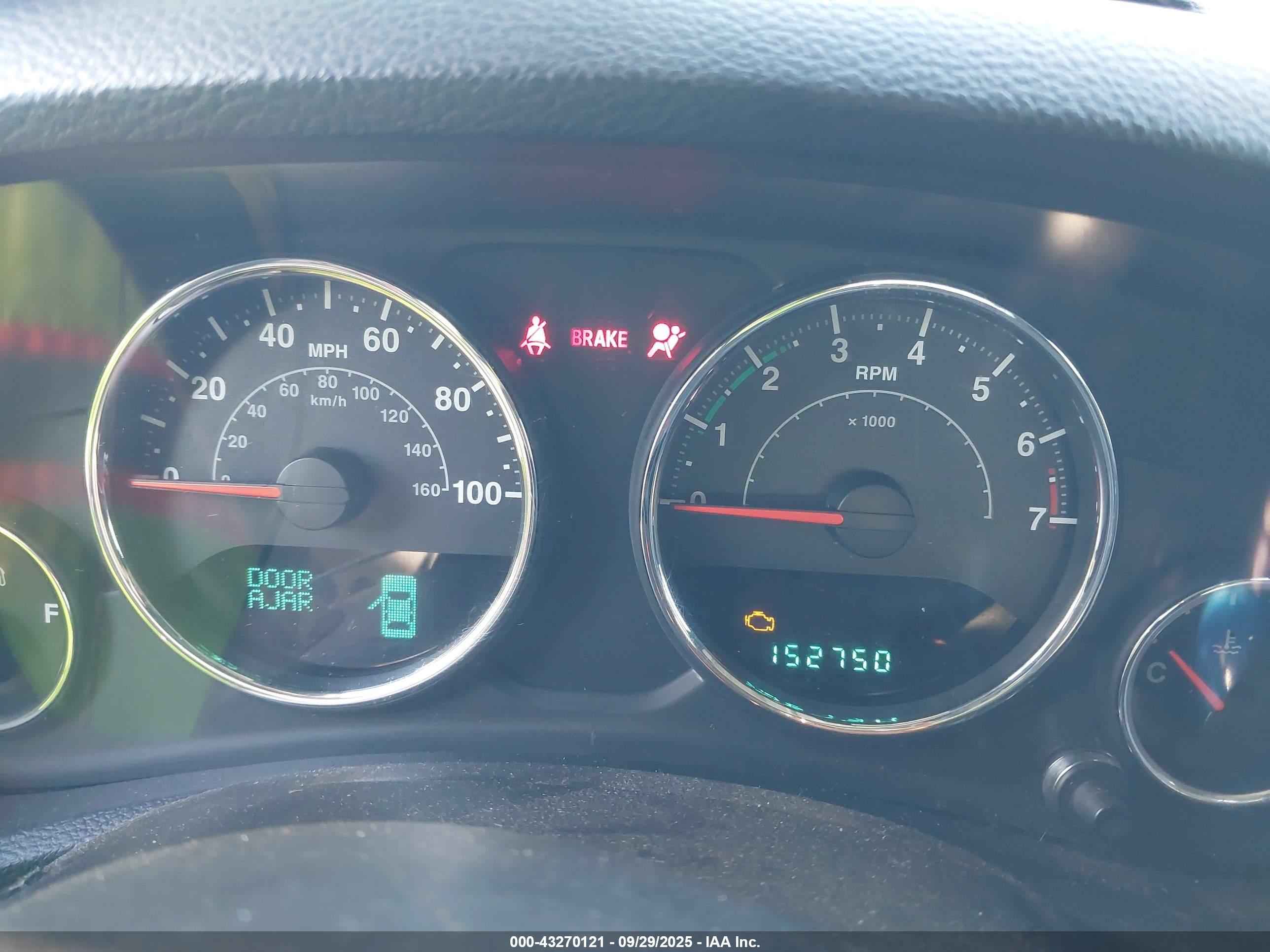 JEEP WRANGLER image 7