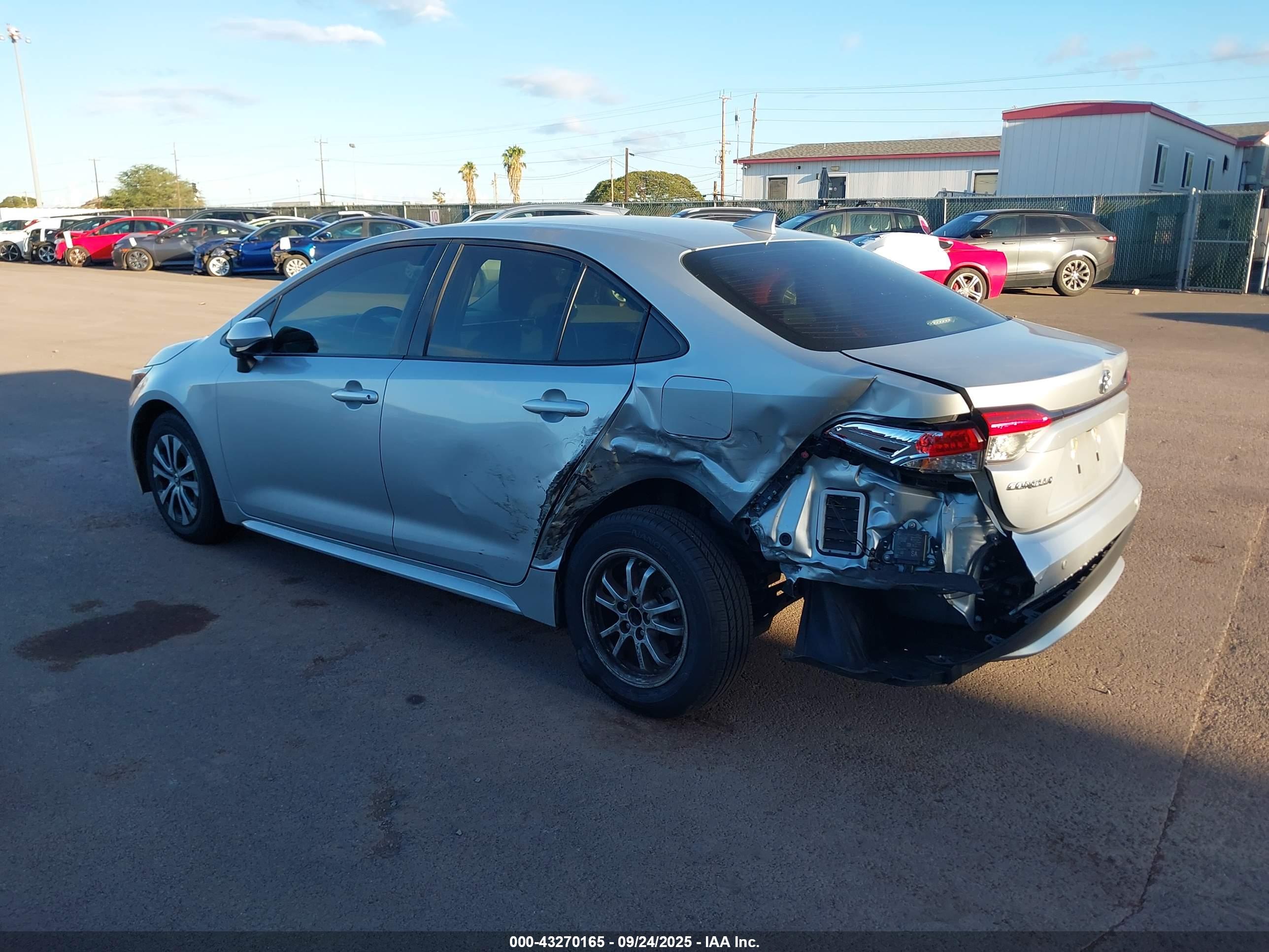TOYOTA COROLLA image 3