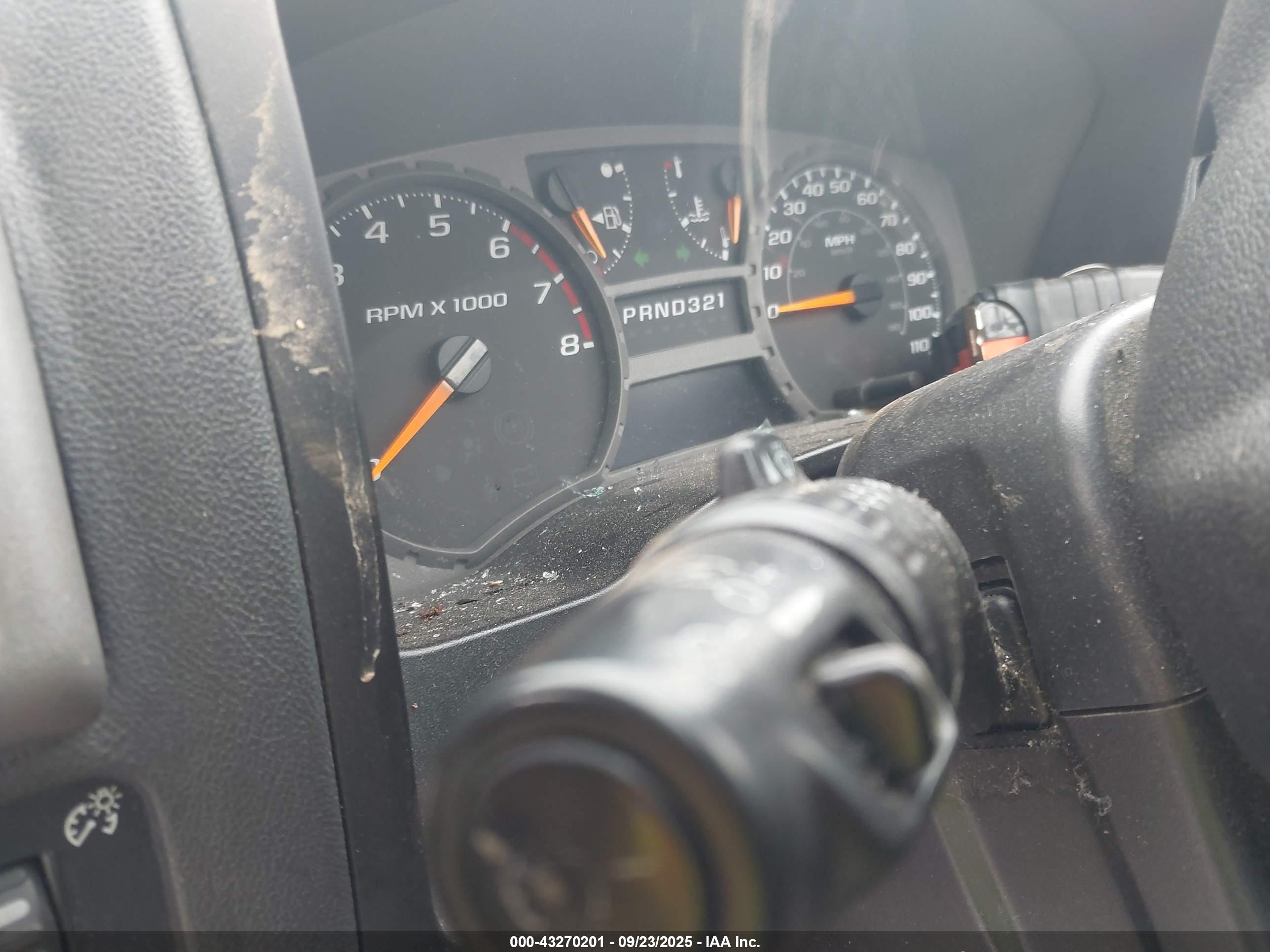 GMC CANYON image 7