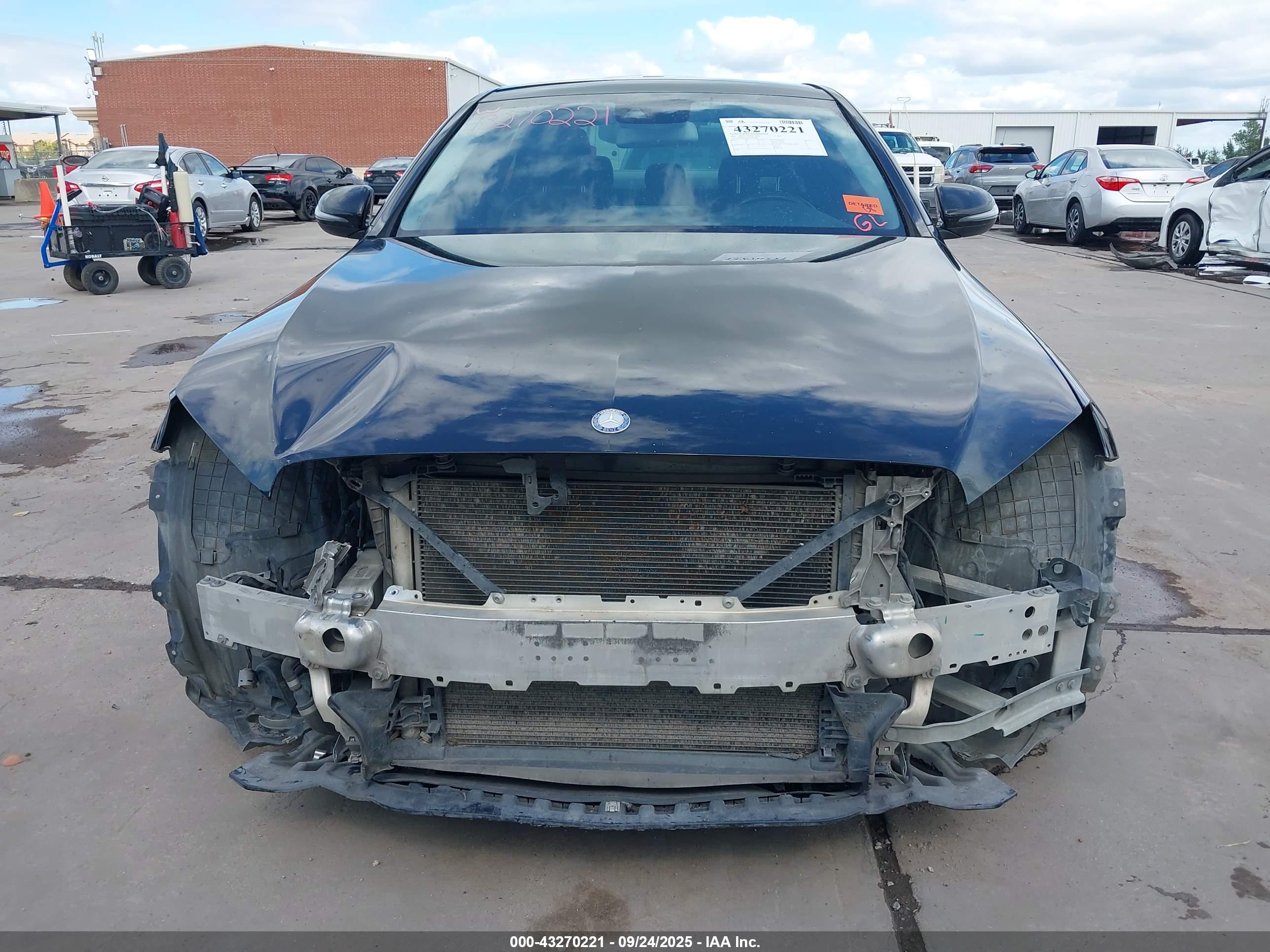 MERCEDES-BENZ C image 6