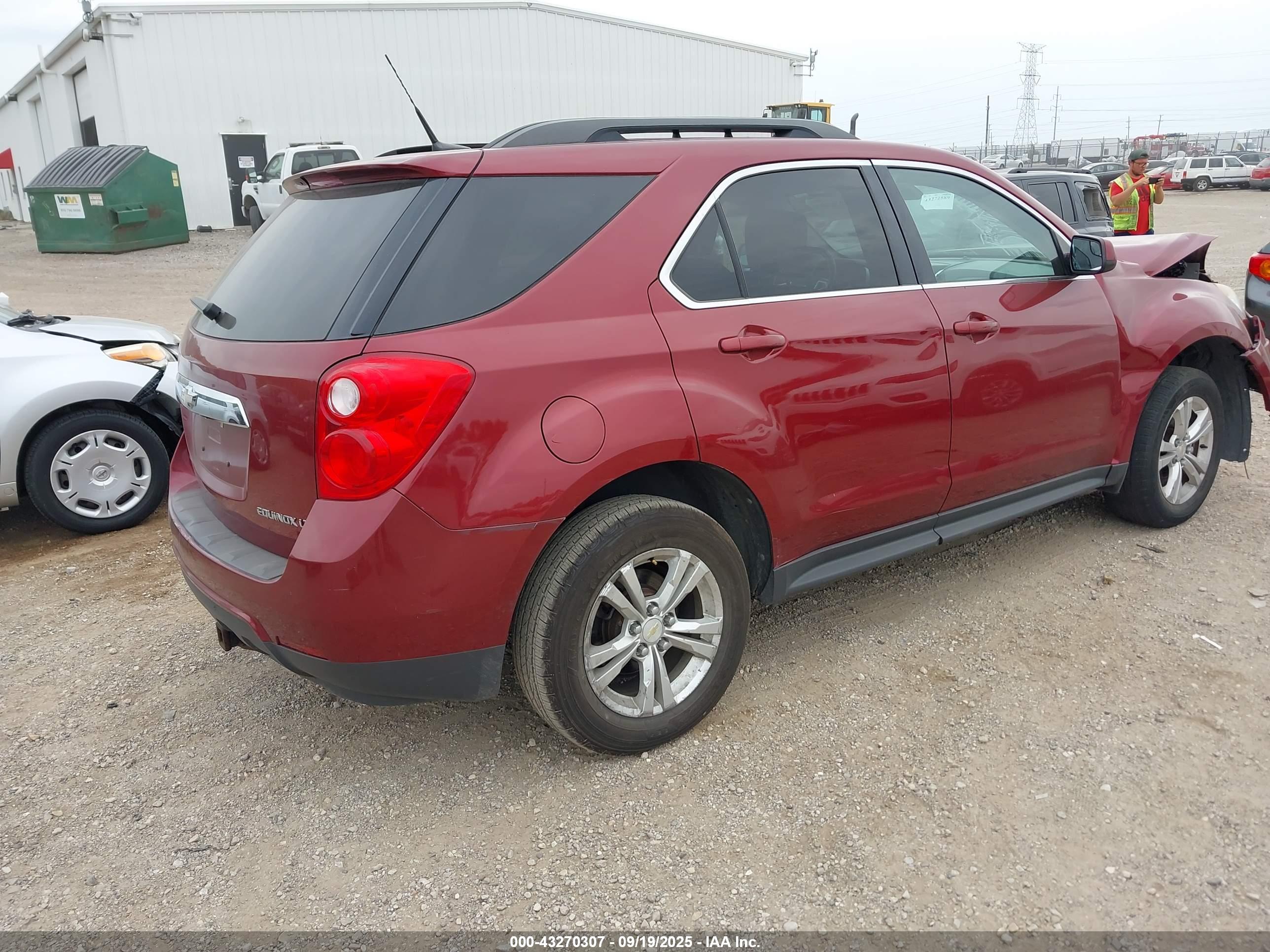 CHEVROLET EQUINOX image 4