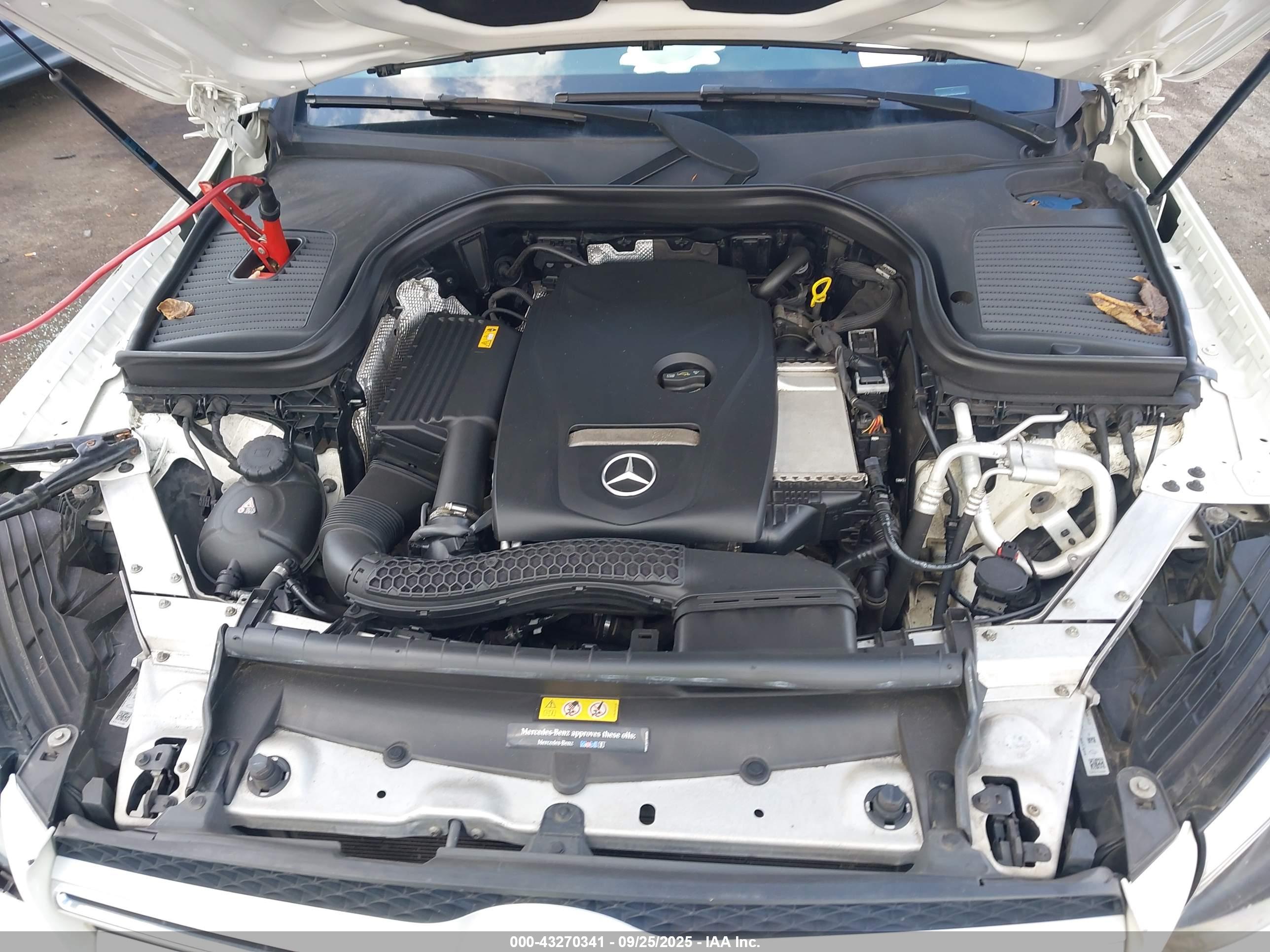 MERCEDES-BENZ GLC image 10