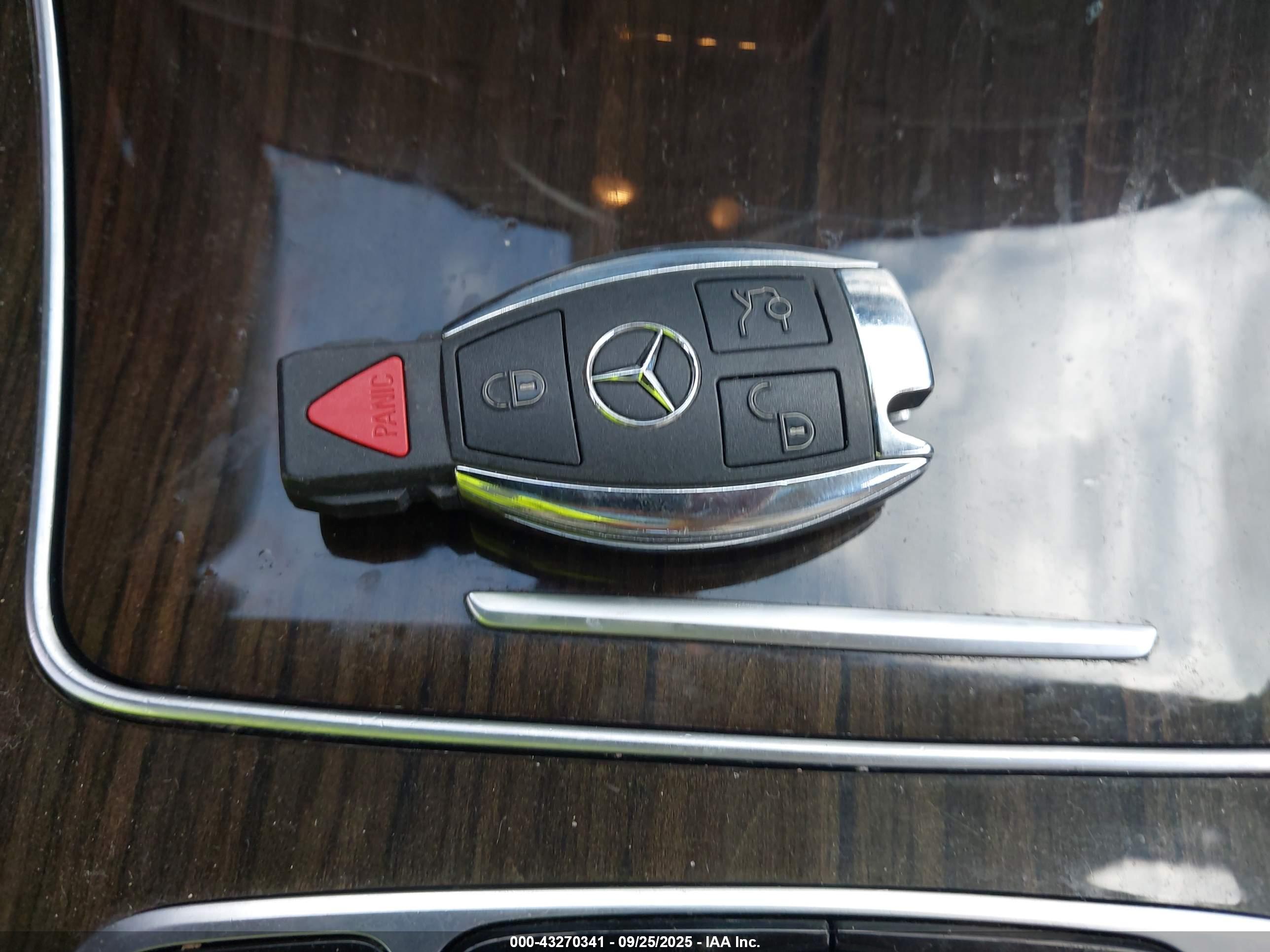 MERCEDES-BENZ GLC image 11