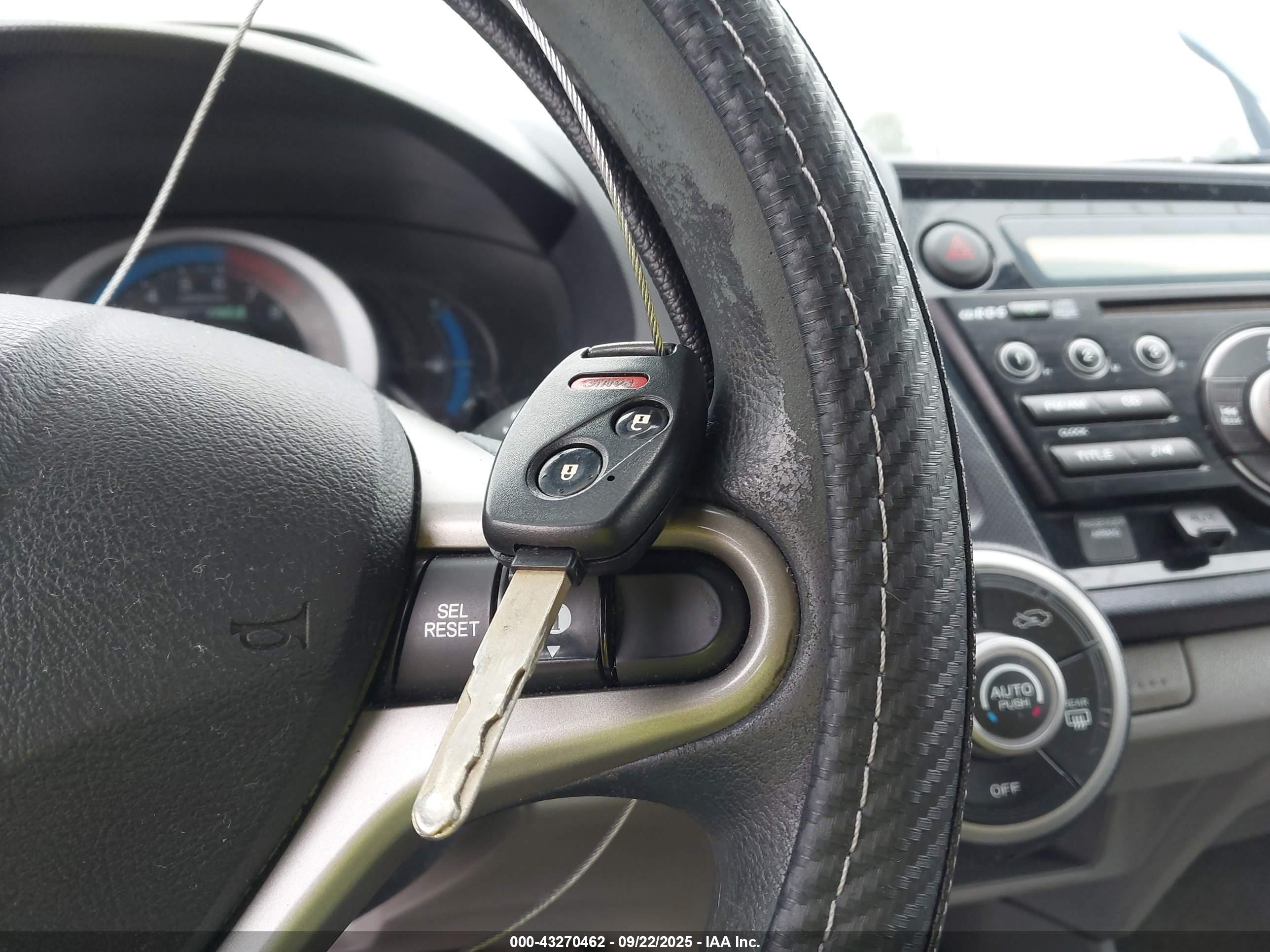 HONDA INSIGHT image 11