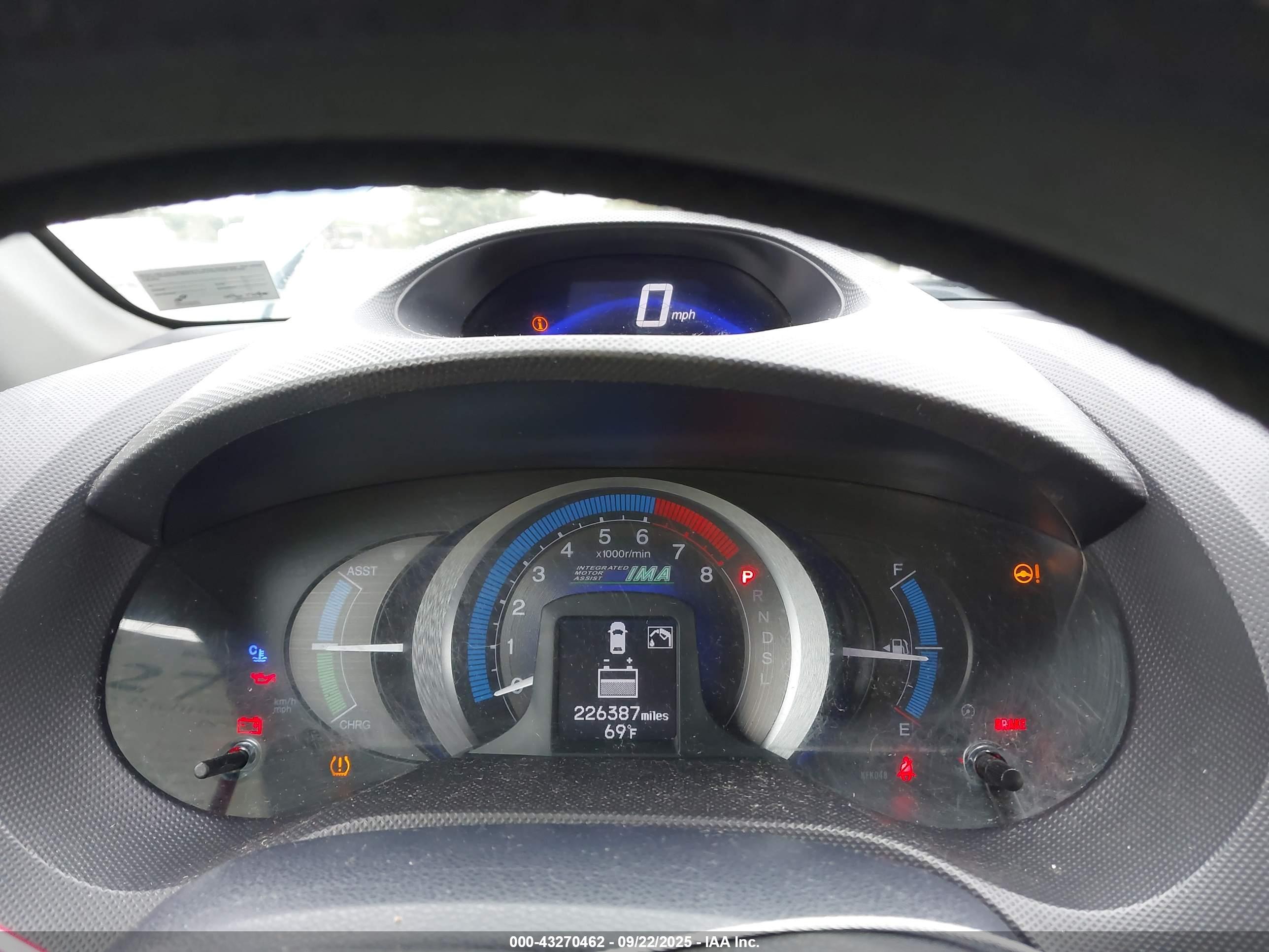 HONDA INSIGHT image 7